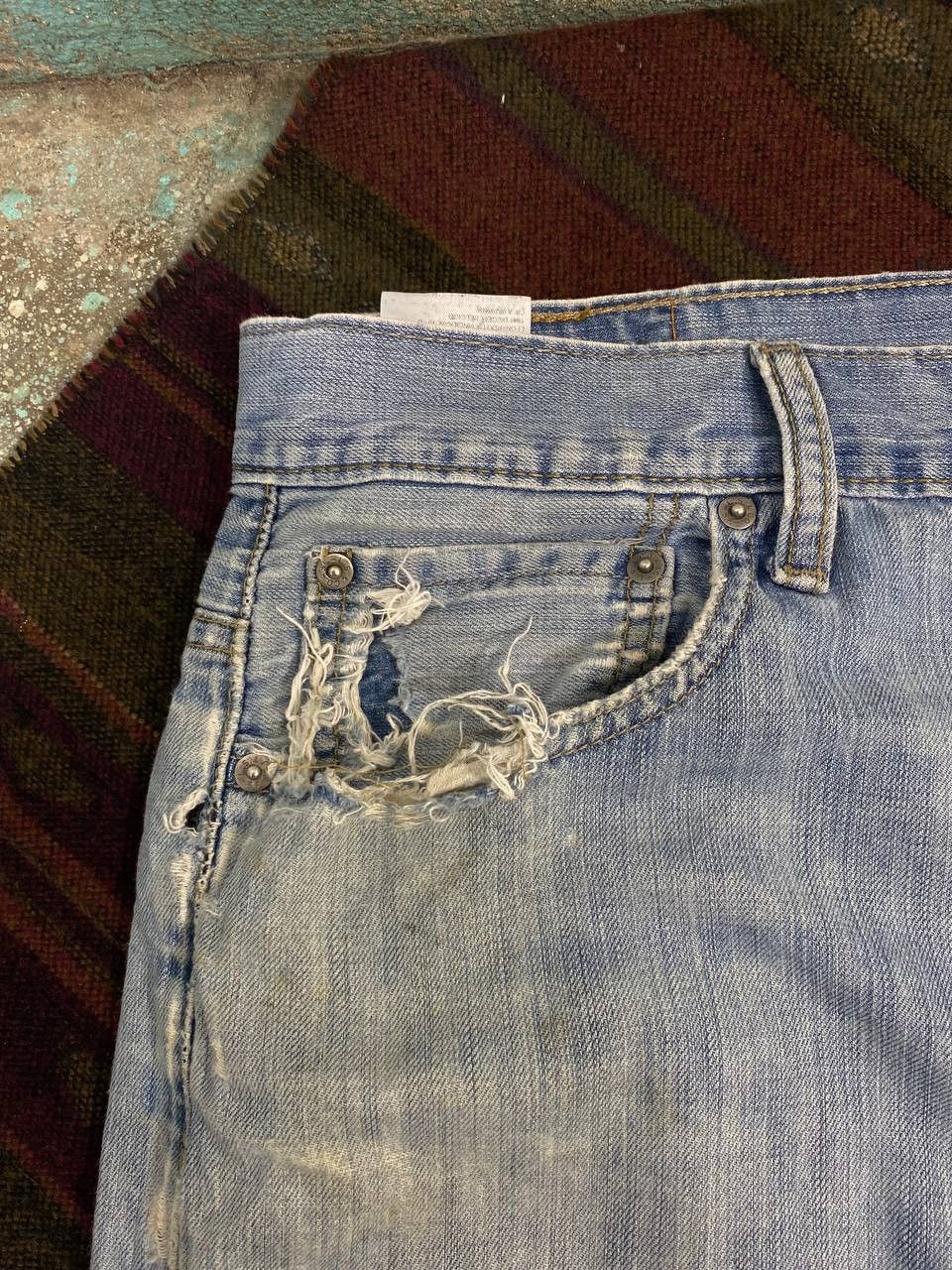 Levi's levis 569 loose straight fit distressed denim Size US 35 - 10 Thumbnail