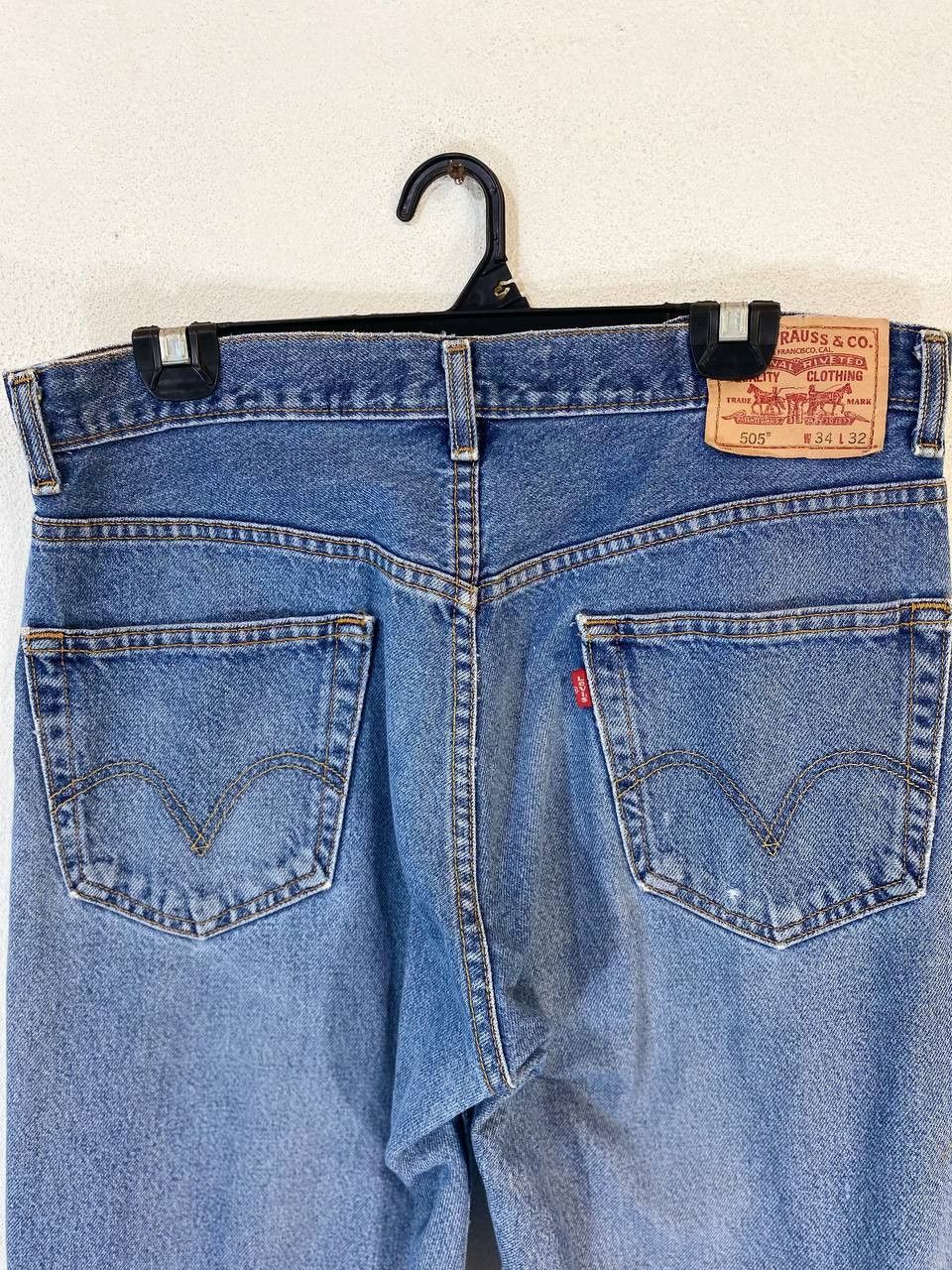 Levi's vintage levis 505 regular fit distressed denim Size US 36 / EU 52 - 3 Thumbnail
