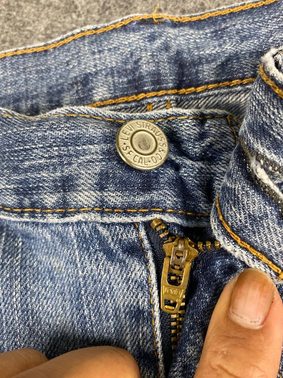 Levi's levis 559 relaxed straight fit distressed denim Size US 38 / EU 54 - 12 Thumbnail