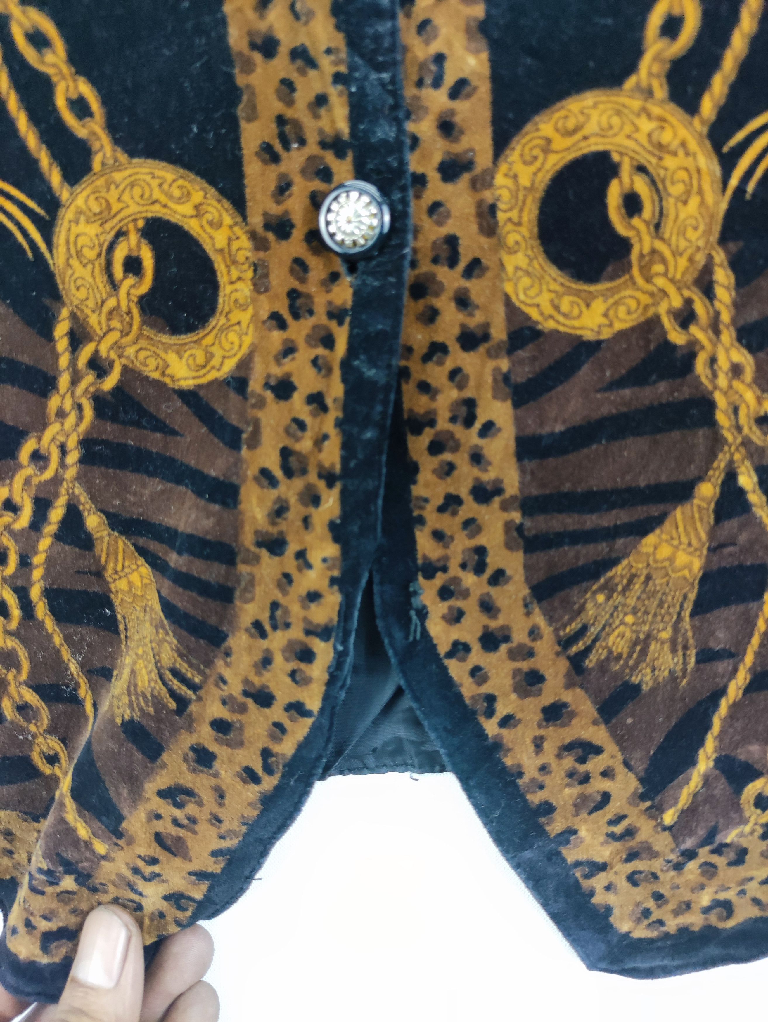 Japanese Brand Vintage Vest Leopard Velvet By Rose Fashion Size US M / EU 48-50 / 2 - 2 Thumbnail