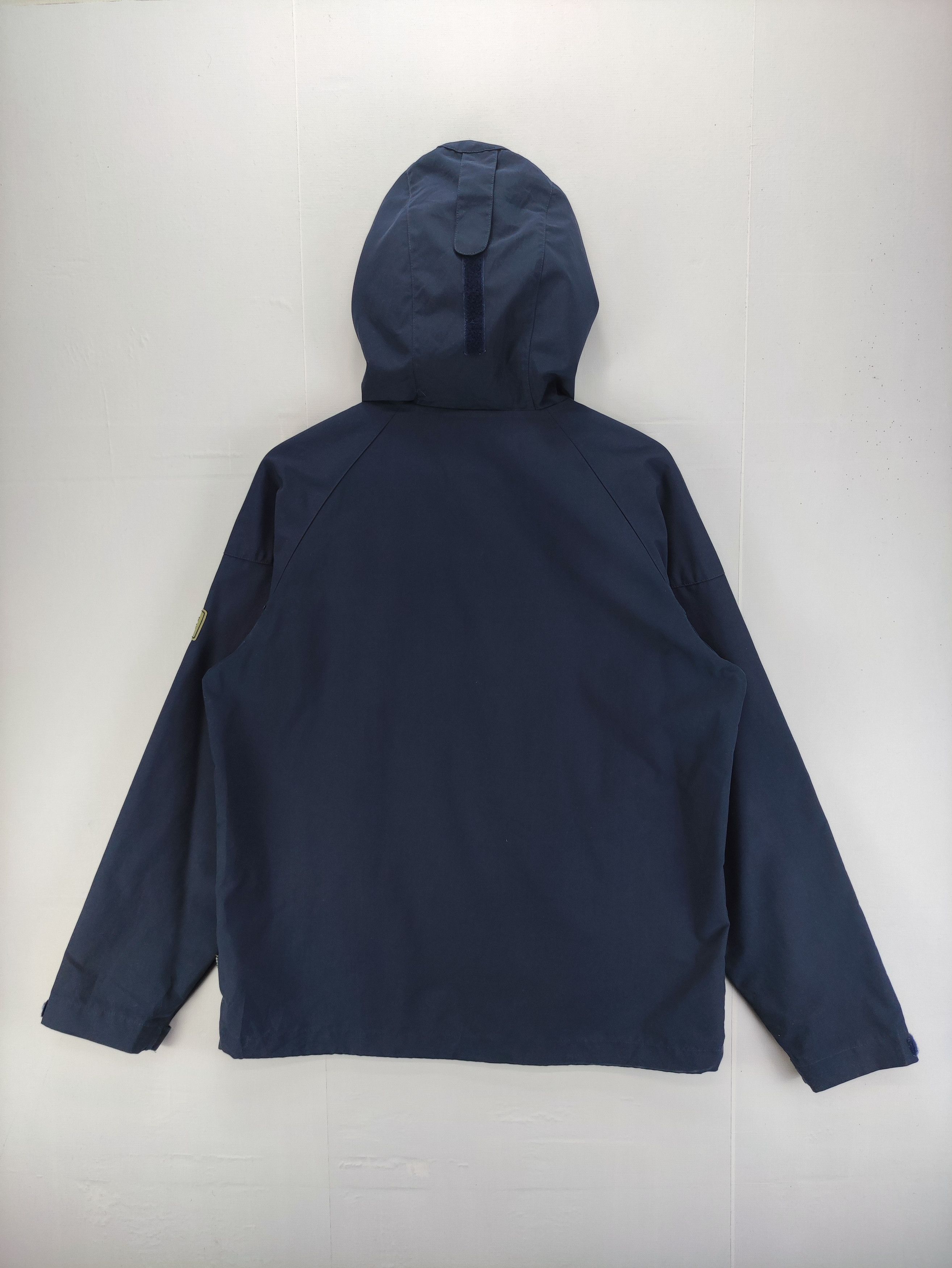 Jack Wolfskin Vintage Jack Wolfskin Jacket Zipper Hoodie Size US M / EU 48-50 / 2 - 11 Thumbnail