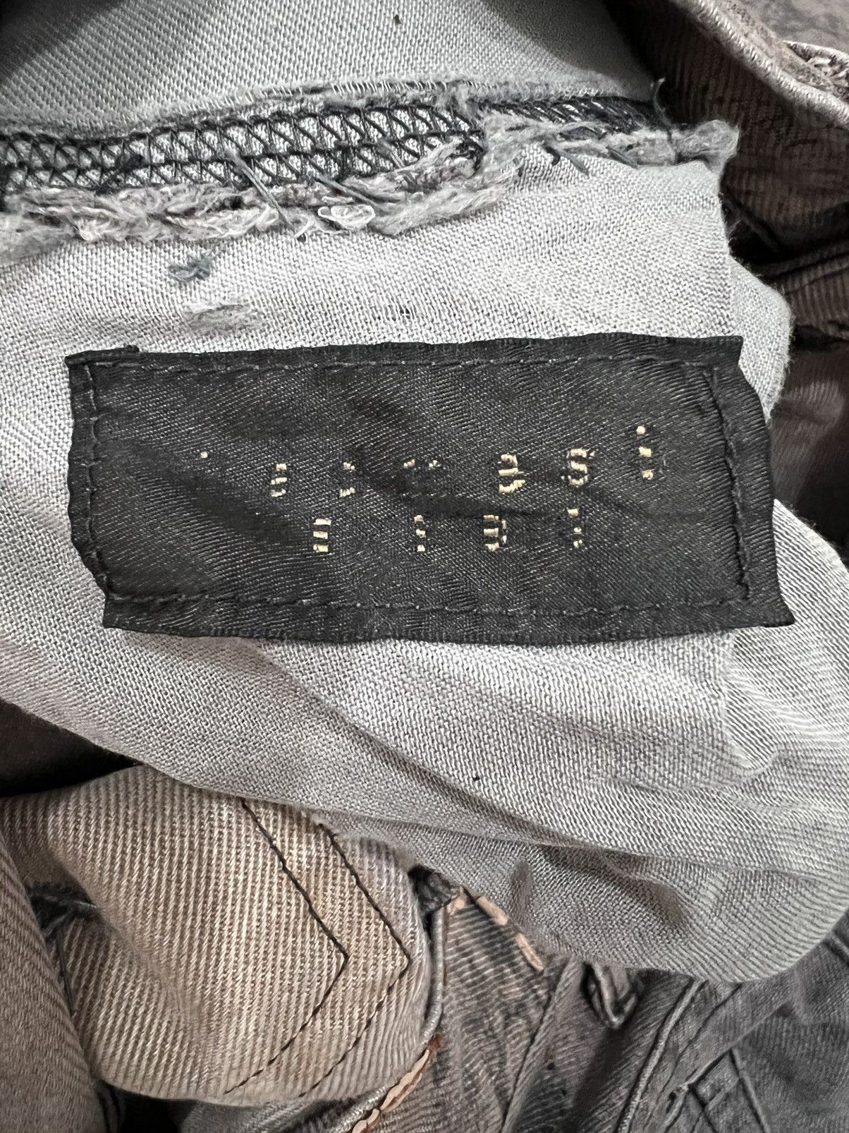 If Six Was Nine × Japanese Brand × Undercover Japanese Brand Men Bigi Black Faded Bleach Distressed Pants Size US 27 - 11 Thumbnail