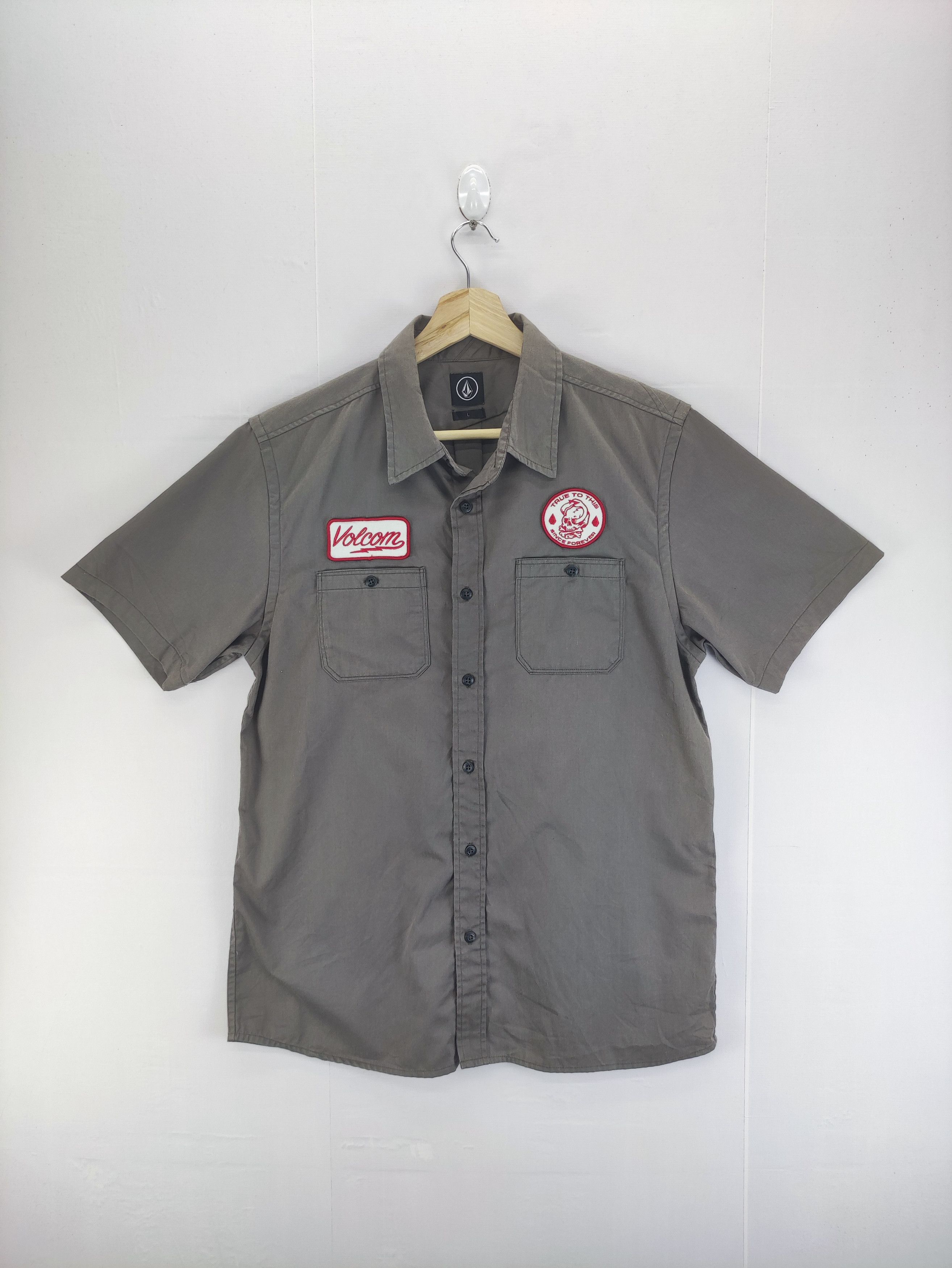 Volcom Vintage Volcom Shirt Button Up Size US L / EU 52-54 / 3 - 1 Thumbnail