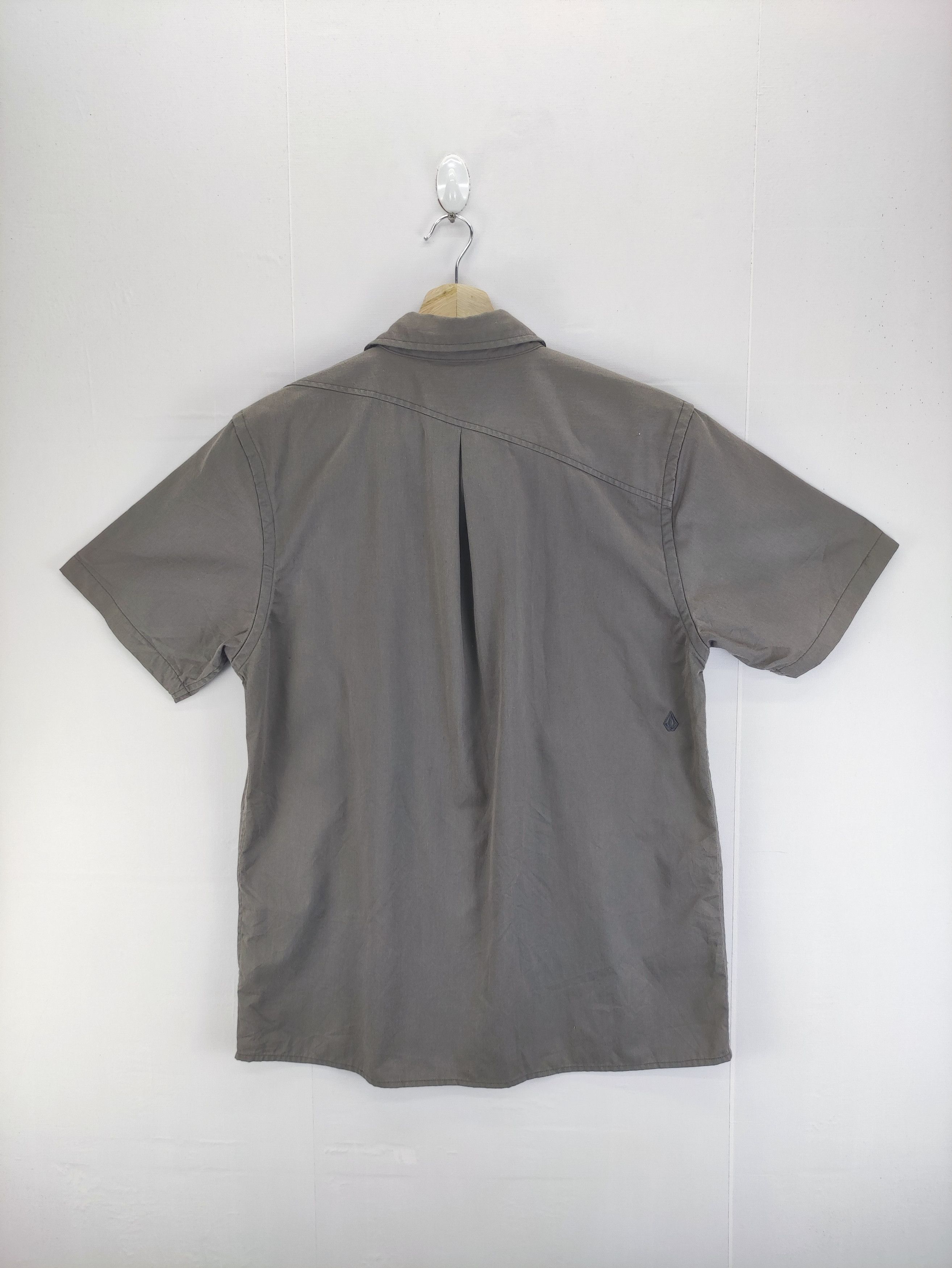 Volcom Vintage Volcom Shirt Button Up Size US L / EU 52-54 / 3 - 7 Thumbnail