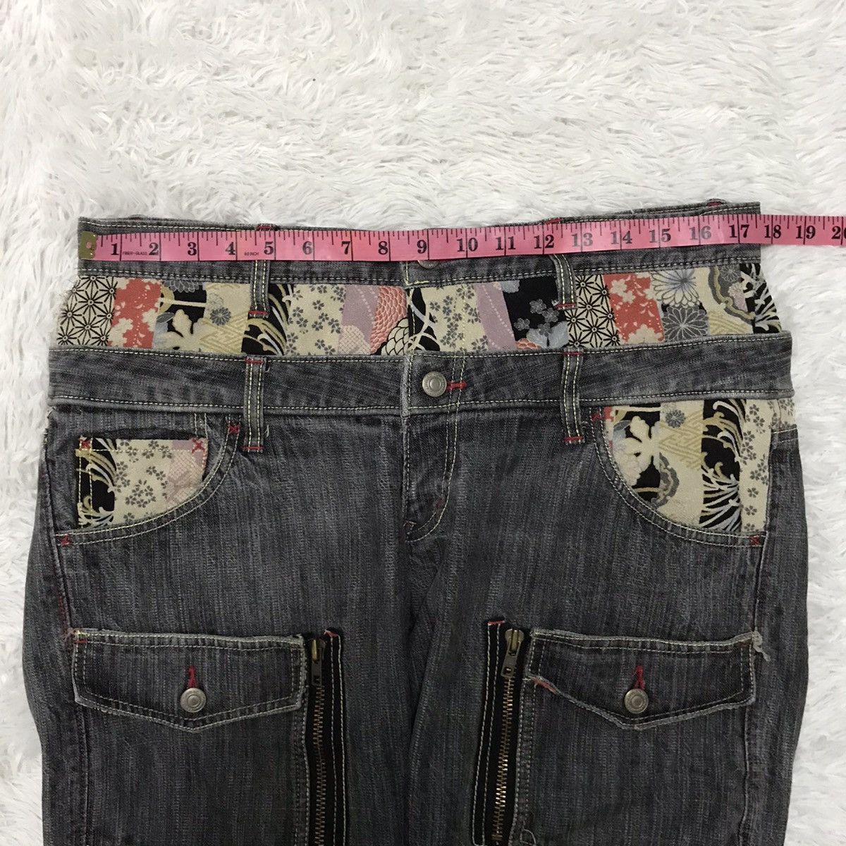 Japanese Brand Wild Khakis Multipockets Pant Size US 35 - 22 Thumbnail