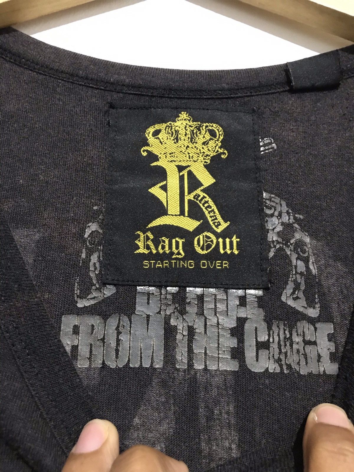 20471120 🔥Forever Y2k🔥 Rag out Japanese brand longsleeve t-shirt Size US M / EU 48-50 / 2 - 6 Thumbnail