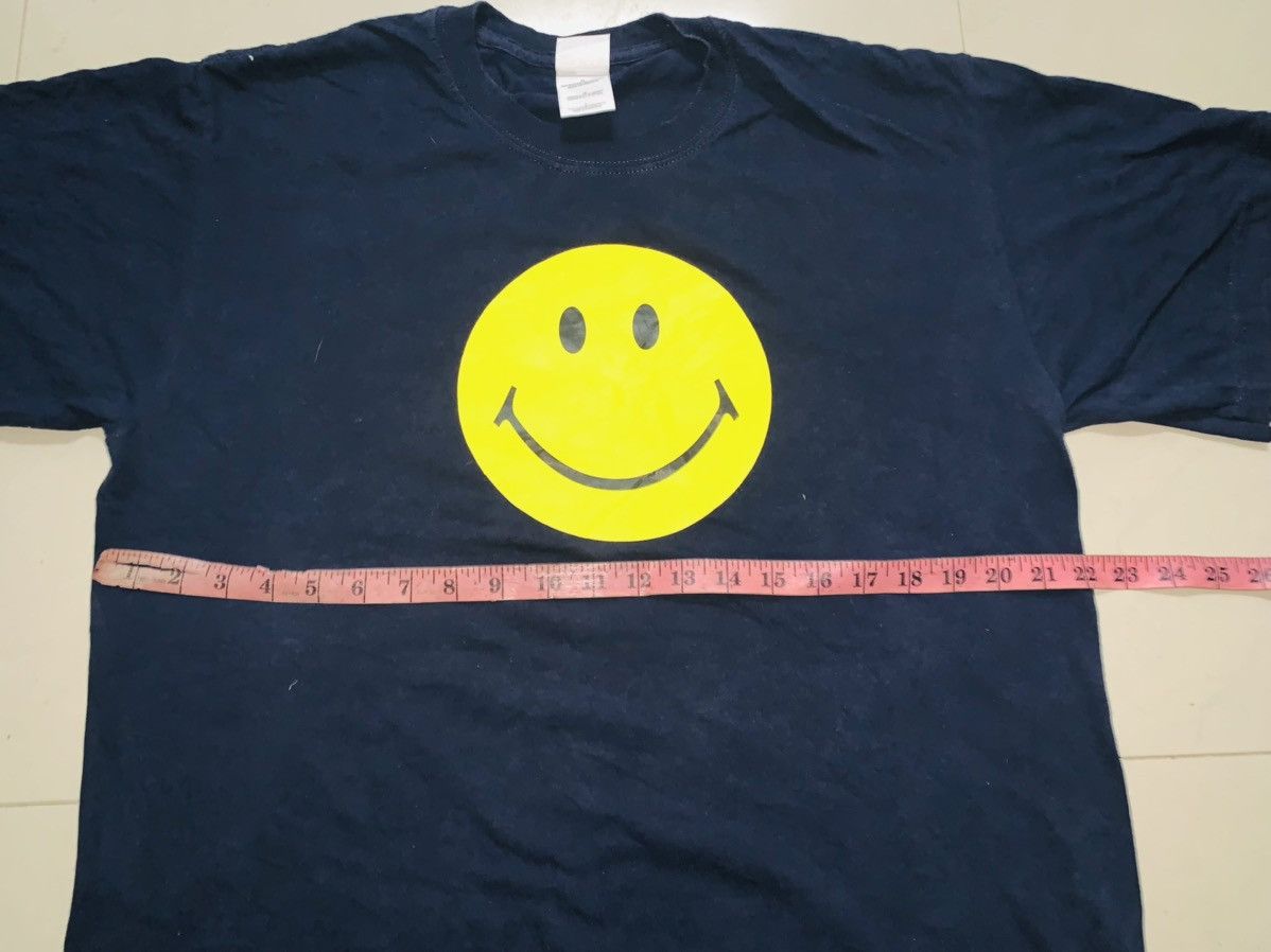 Vintage Vintage smiley t shirt Size US L / EU 52-54 / 3 - 6 Thumbnail