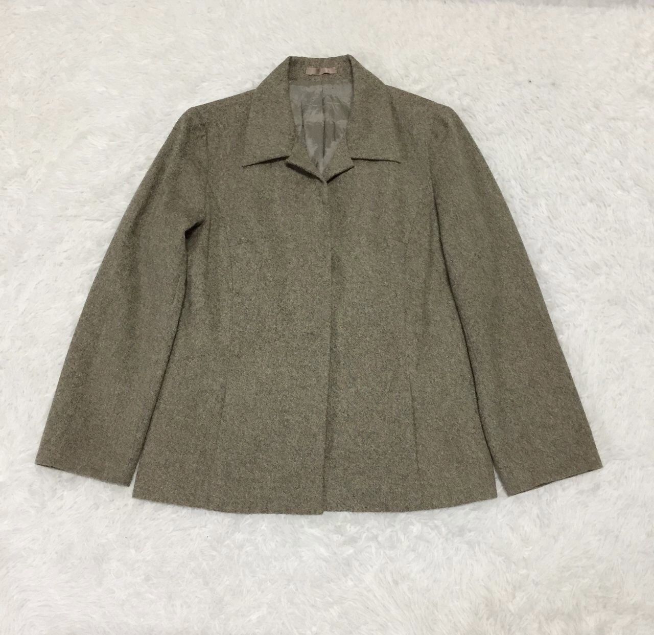 Burberry Nice Design Burberry Coat Jacket Size US XS / EU 42 / 0 - 10 Thumbnail