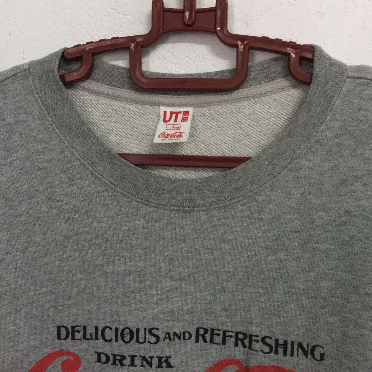Coca Cola Uniqlo coca cola sweatshirt Size US L / EU 52-54 / 3 - 5 Thumbnail