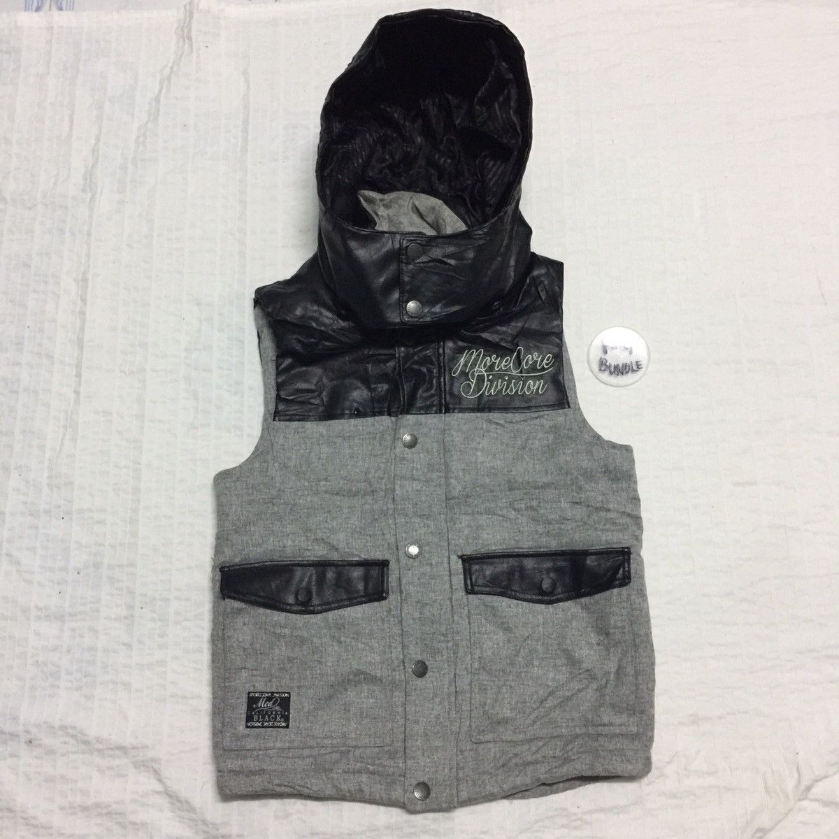 Japanese Brand More core division california black hoodie vest Size US S / EU 44-46 / 1 - 1 Thumbnail