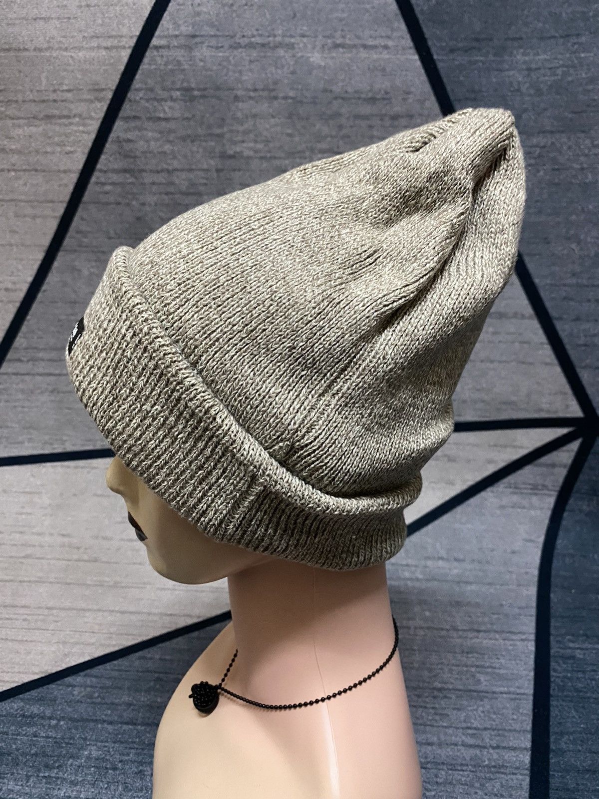 Japanese Brand Thinsulate Insulation 40gram Beanie Hat Size ONE SIZE - 4 Thumbnail
