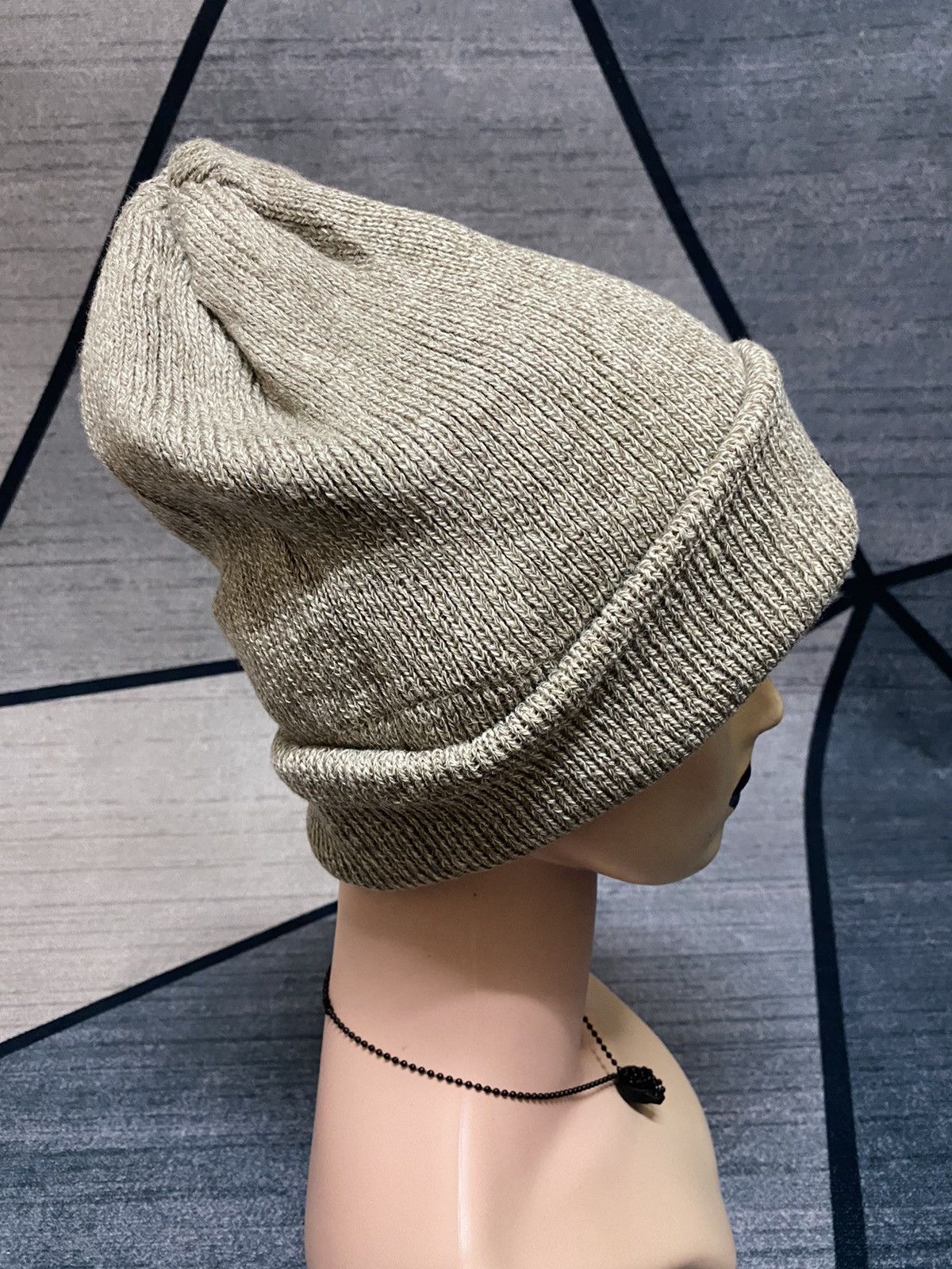 Japanese Brand Thinsulate Insulation 40gram Beanie Hat Size ONE SIZE - 3 Thumbnail