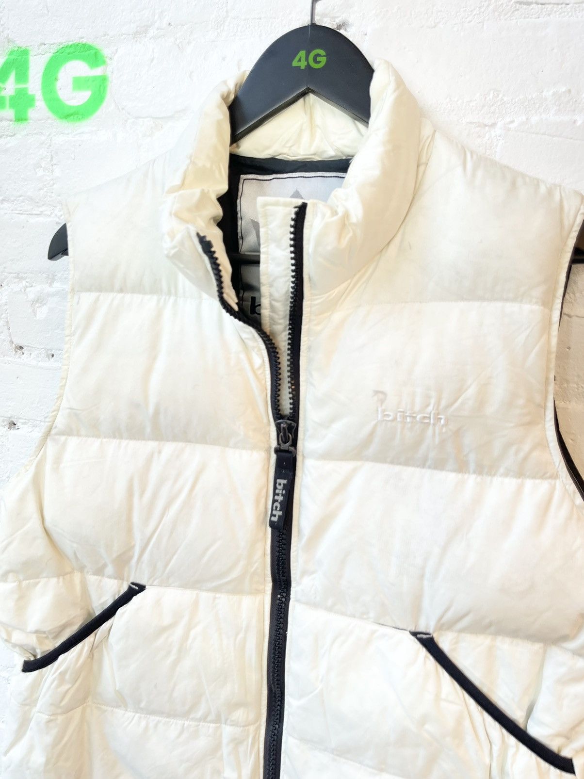 Vintage 90s BITCH SKATEBOARD BRAND WHITE PUFFER VEST JACKET !! Size US M / EU 48-50 / 2 - 2 Thumbnail