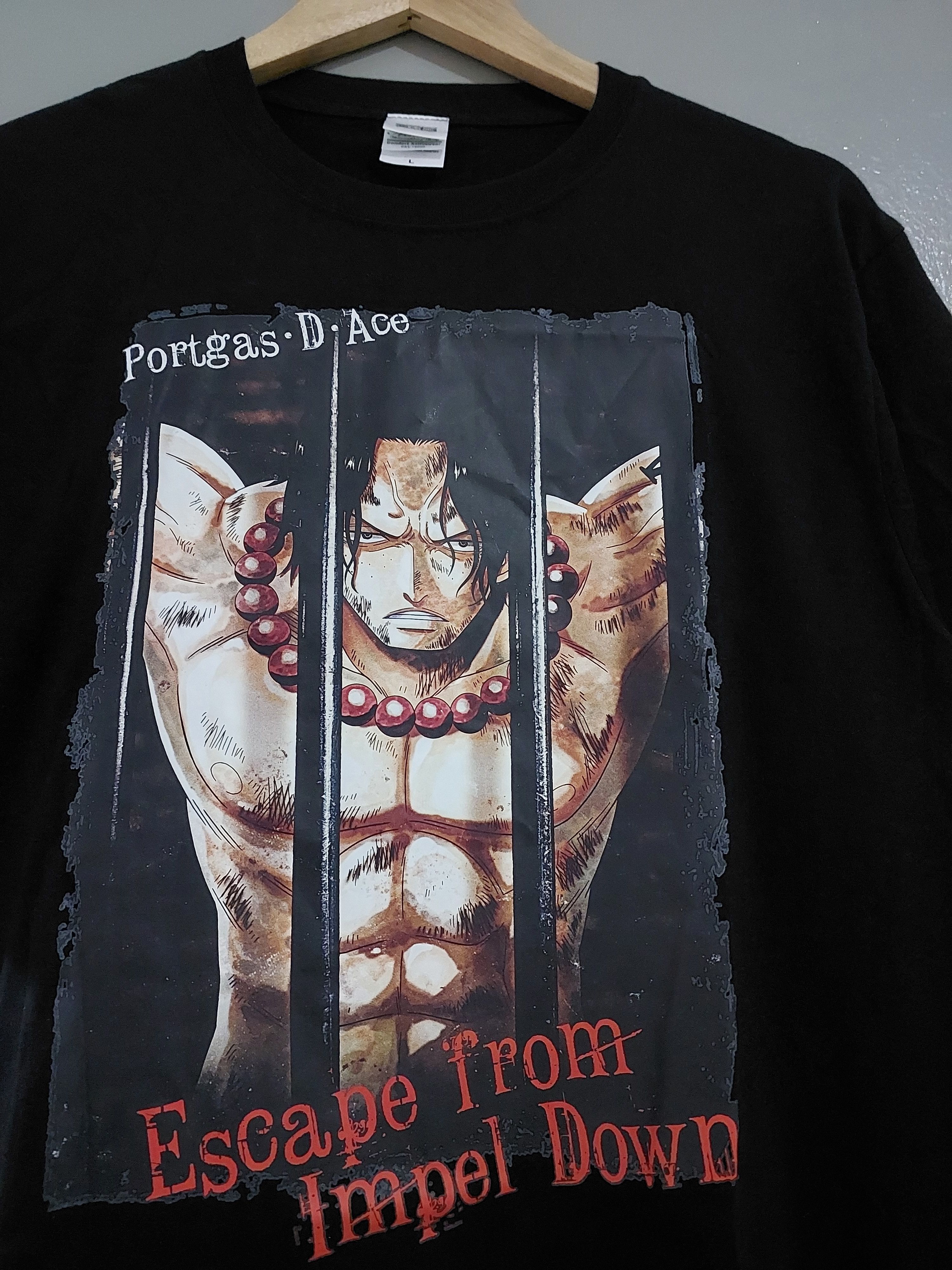 Anime VINTAGE ONE PIECE ANIME PORTGAS D ACE T-SHIRT Size US L / EU 52-54 / 3 - 5 Thumbnail