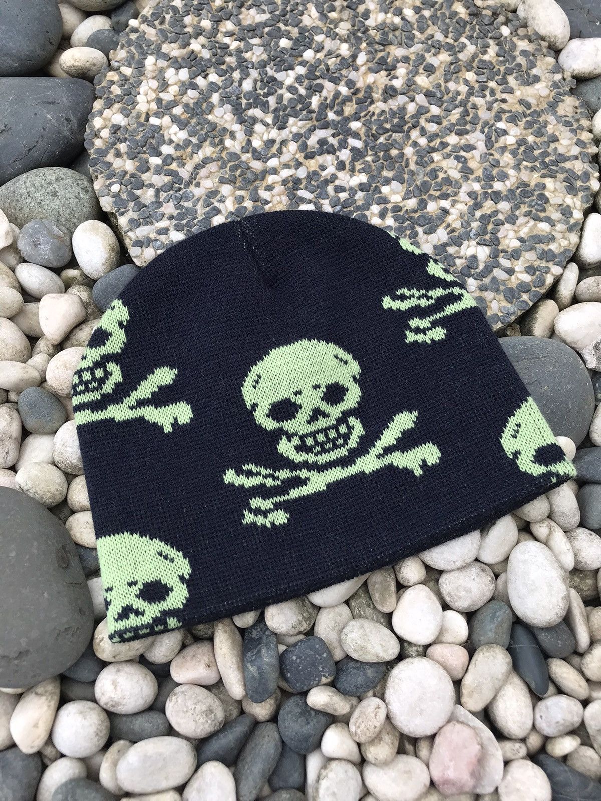 Hysteric Glamour × Japanese Brand ☠️ SKULLSHIT BEANIES INSPIRED HYSTERIC GLAMOUR 🇯🇵 Size ONE SIZE - 3 Thumbnail