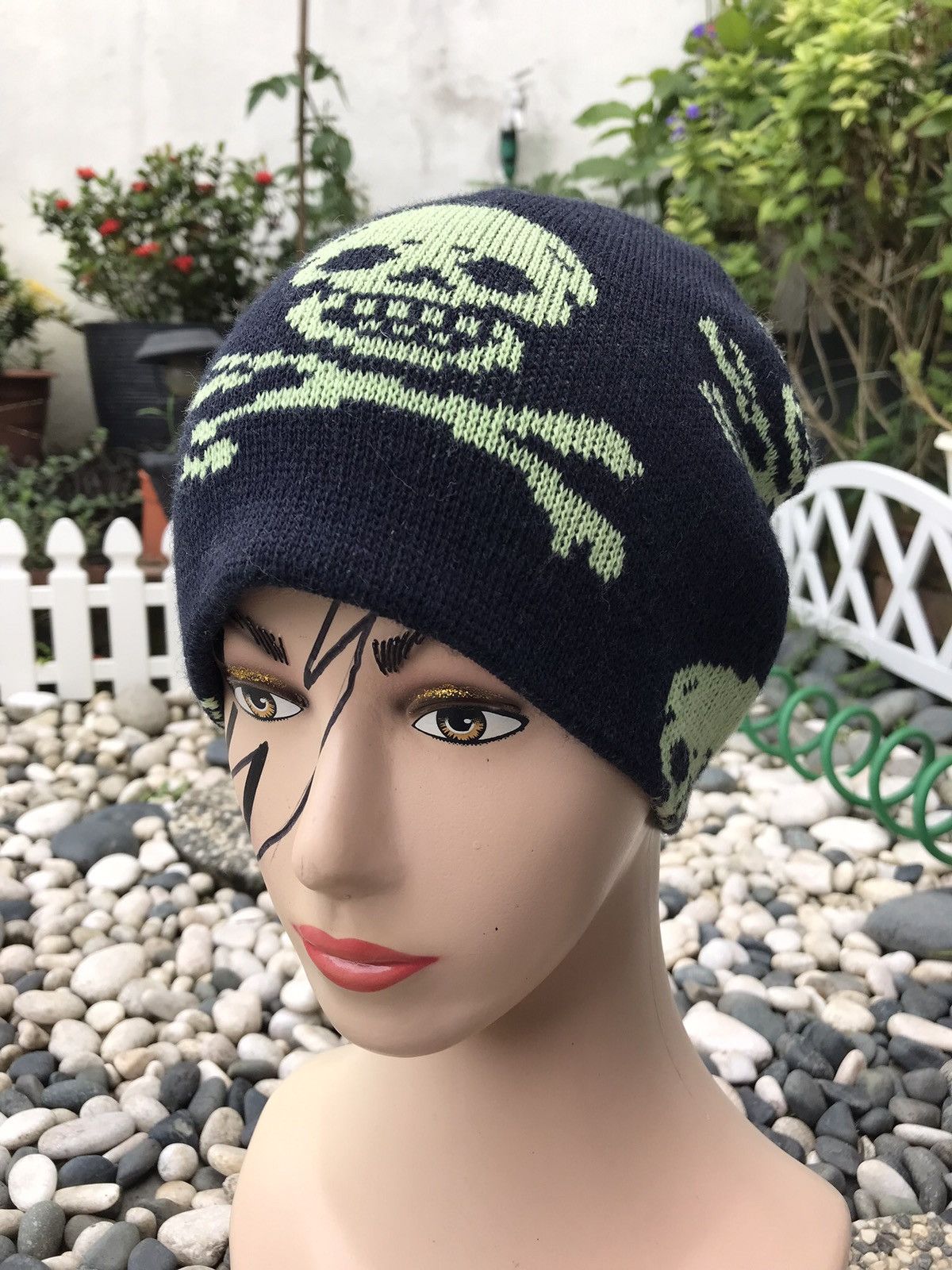 Hysteric Glamour × Japanese Brand ☠️ SKULLSHIT BEANIES INSPIRED HYSTERIC GLAMOUR 🇯🇵 Size ONE SIZE - 1 Thumbnail
