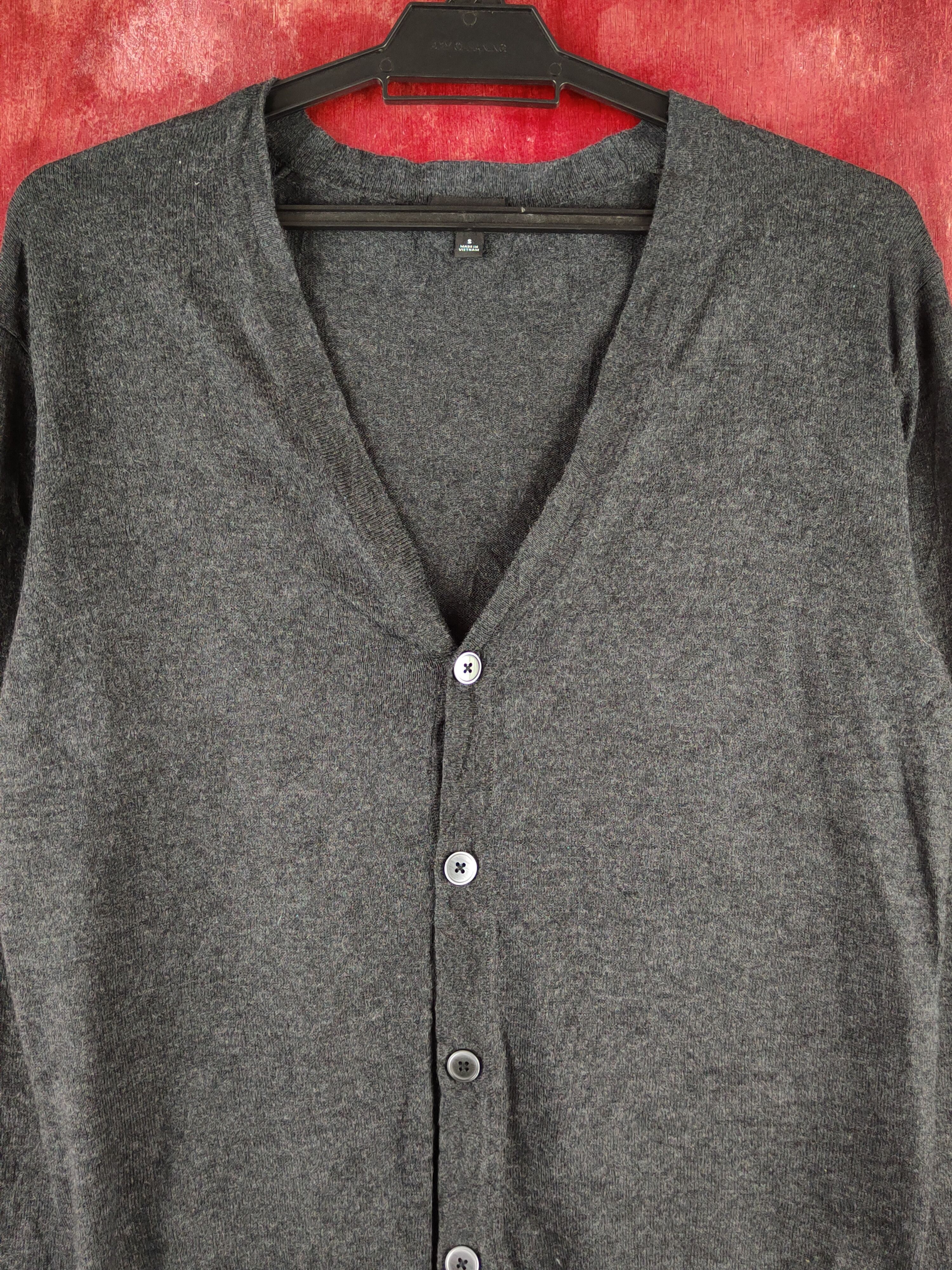Japanese Brand × Uniqlo Uniqlo Black Knitwear Cardigan #S1249 Size S / US 4 / IT 40 - 2 Thumbnail