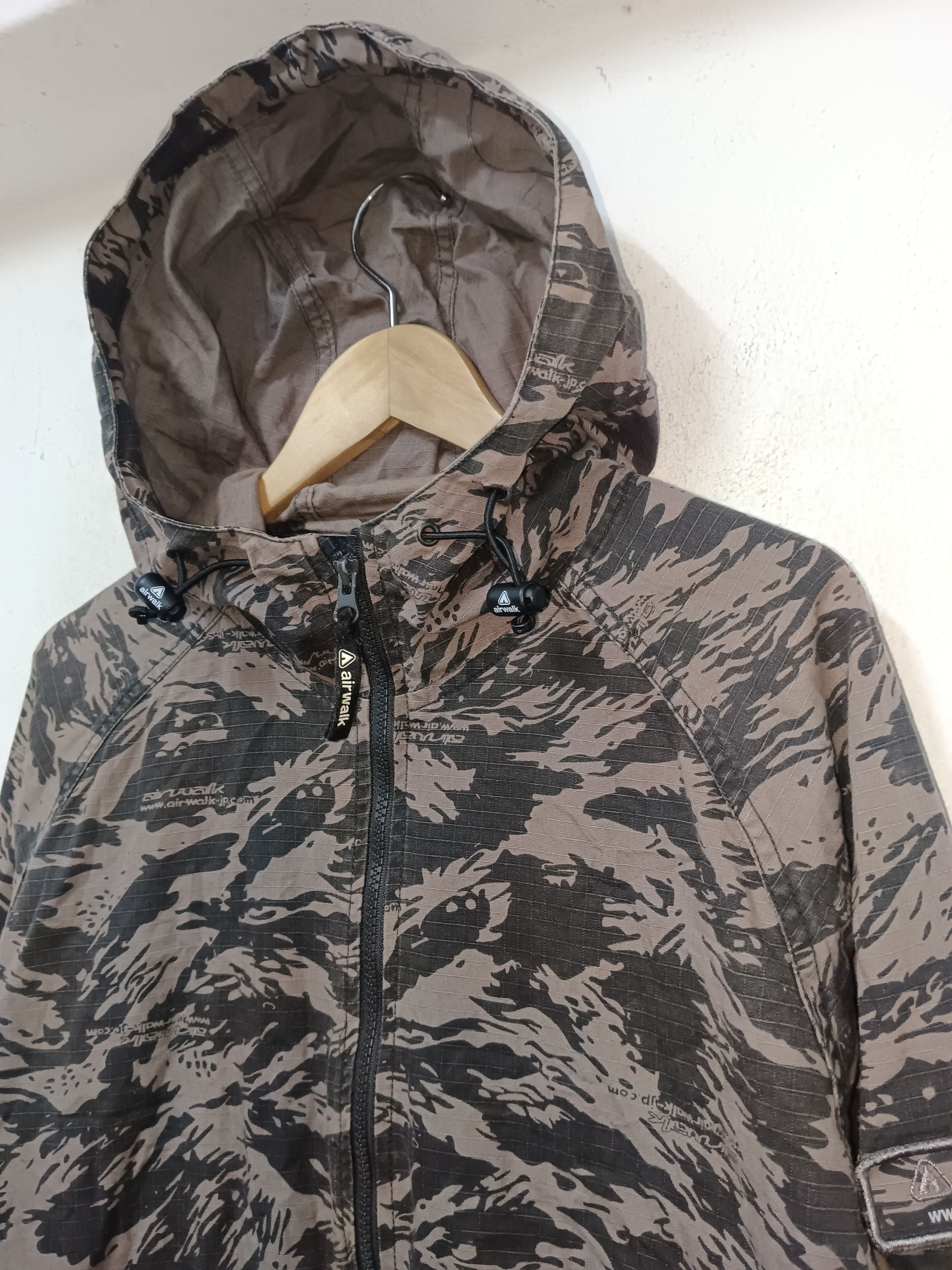 Airwalk Vintage Airwalk Camo Camouflage Jacket Size US M / EU 48-50 / 2 - 4 Thumbnail