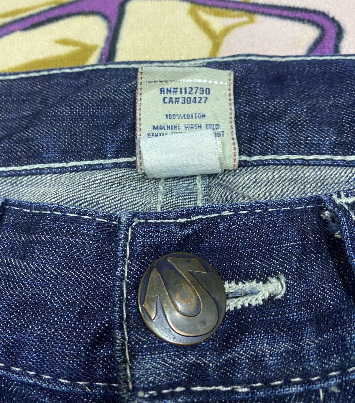 True Religion TRUE RELIGION Leather Logo x Bootcut Cutting Jeans Denim Size US 40 / EU 56 - 10 Thumbnail