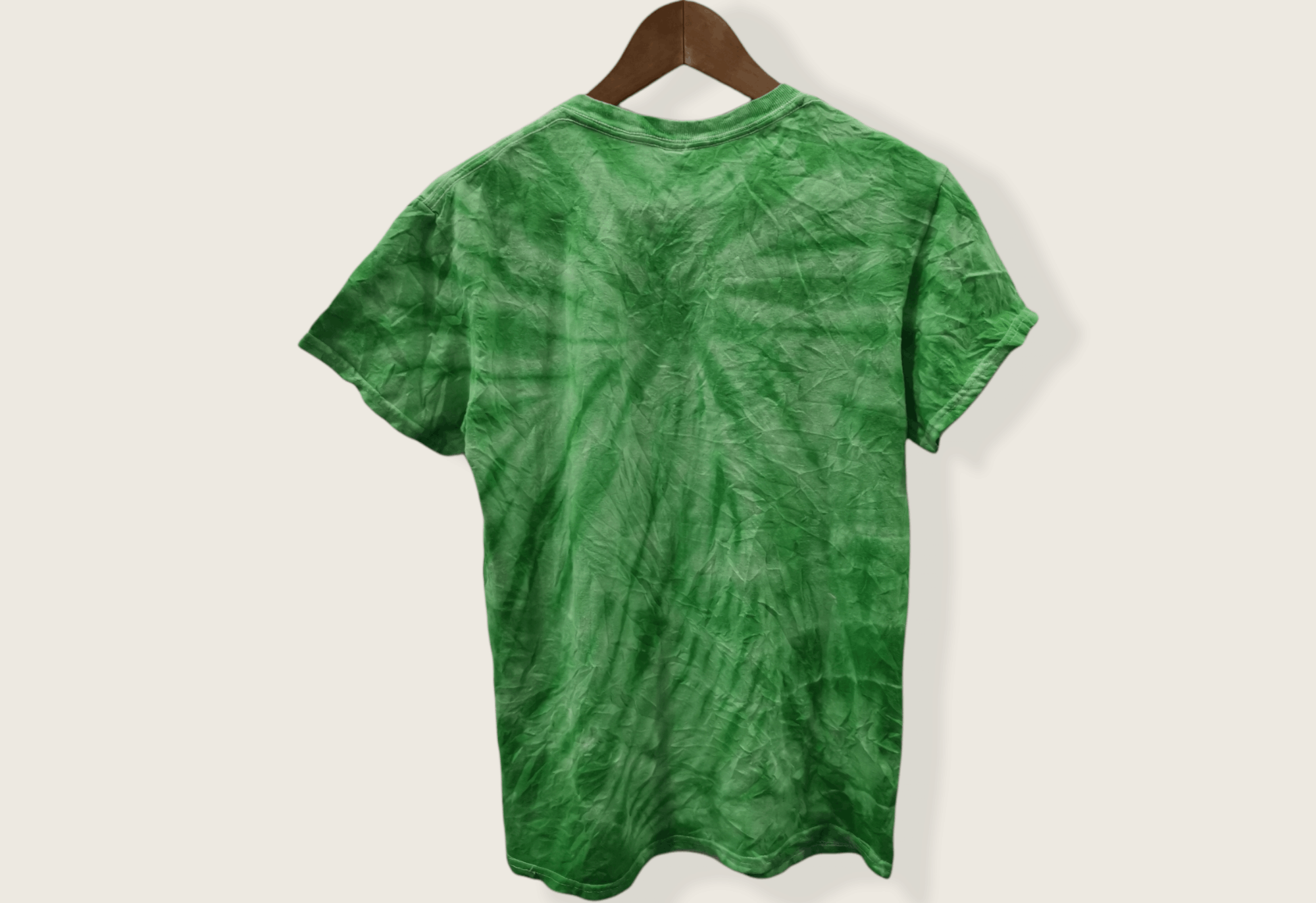 Gildan Palos Pride Cardinals Tie-Dye Shirt x Custom Size US S / EU 44-46 / 1 - 4 Thumbnail
