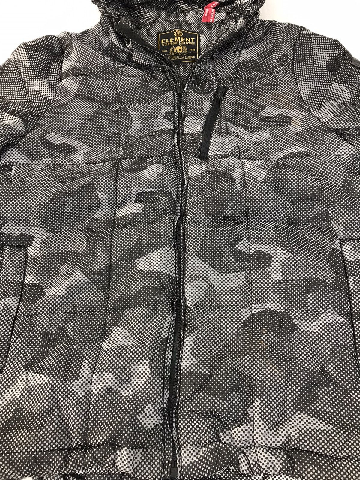 Element Element Wolfeboro Collection Puffer Quilted Camo K2065j Size US M / EU 48-50 / 2 - 4 Thumbnail