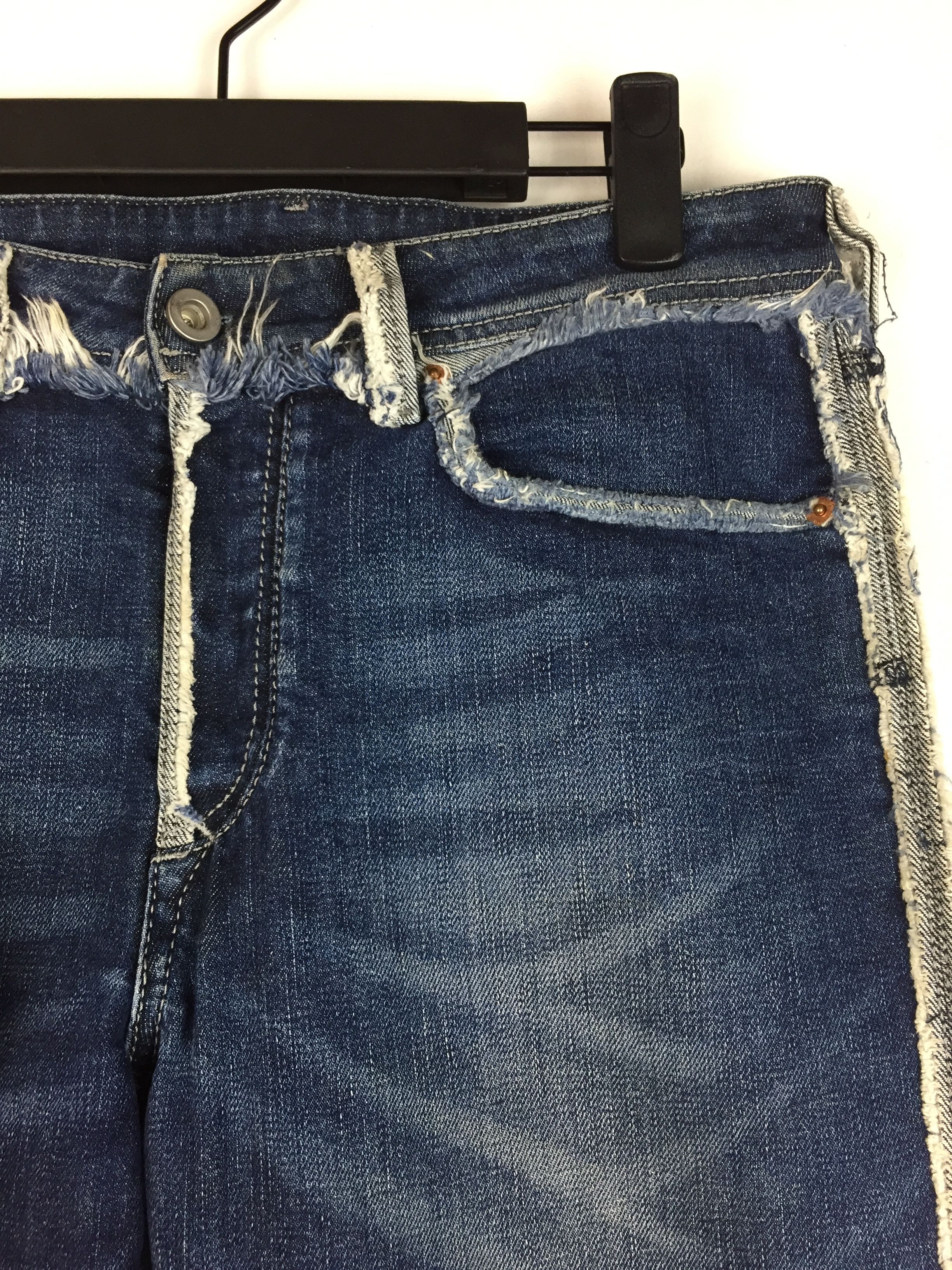 Diesel Archival Diesel Deconstructed Distressed Denim Jeans Size US 30 / EU 46 - 2 Thumbnail