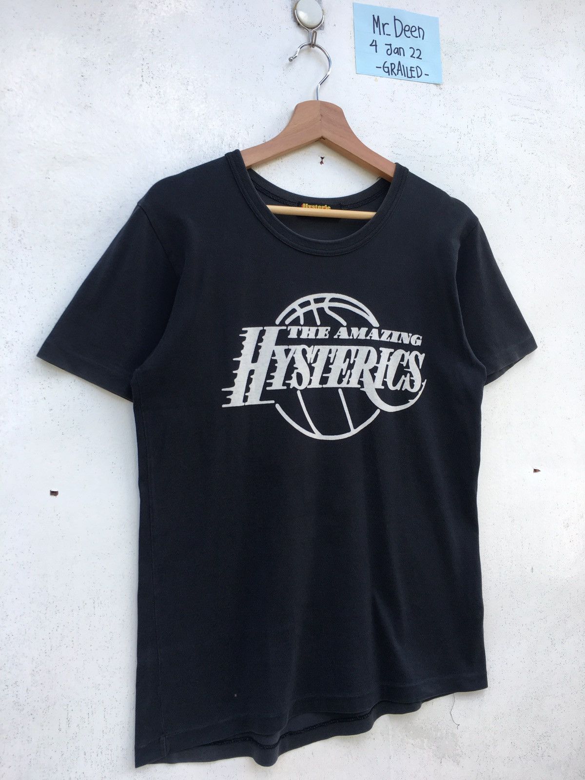 Hysteric Glamour Rare Vintage 90s The Amazing Hysteric Glamour Tshirt Size US S / EU 44-46 / 1 - 3 Thumbnail