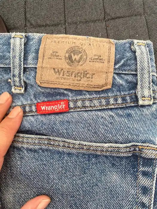Jean × Vintage × Wrangler OFFER🔥Vintage Distressed Denim Wrangler Faded Blue Jeans Size US 34 / EU 50 - 5 Thumbnail