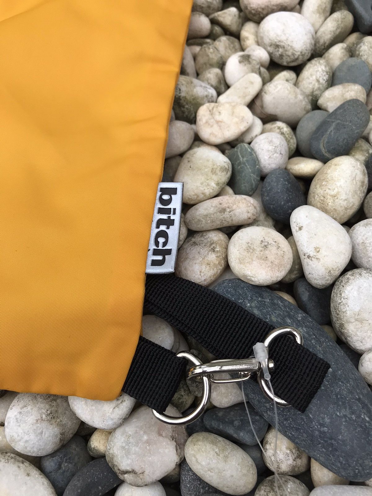 Other Authentic NOS 90s BITCH SKATEBOARDS CROSSBODY DRAWSTRING BAG Size ONE SIZE - 2 Thumbnail