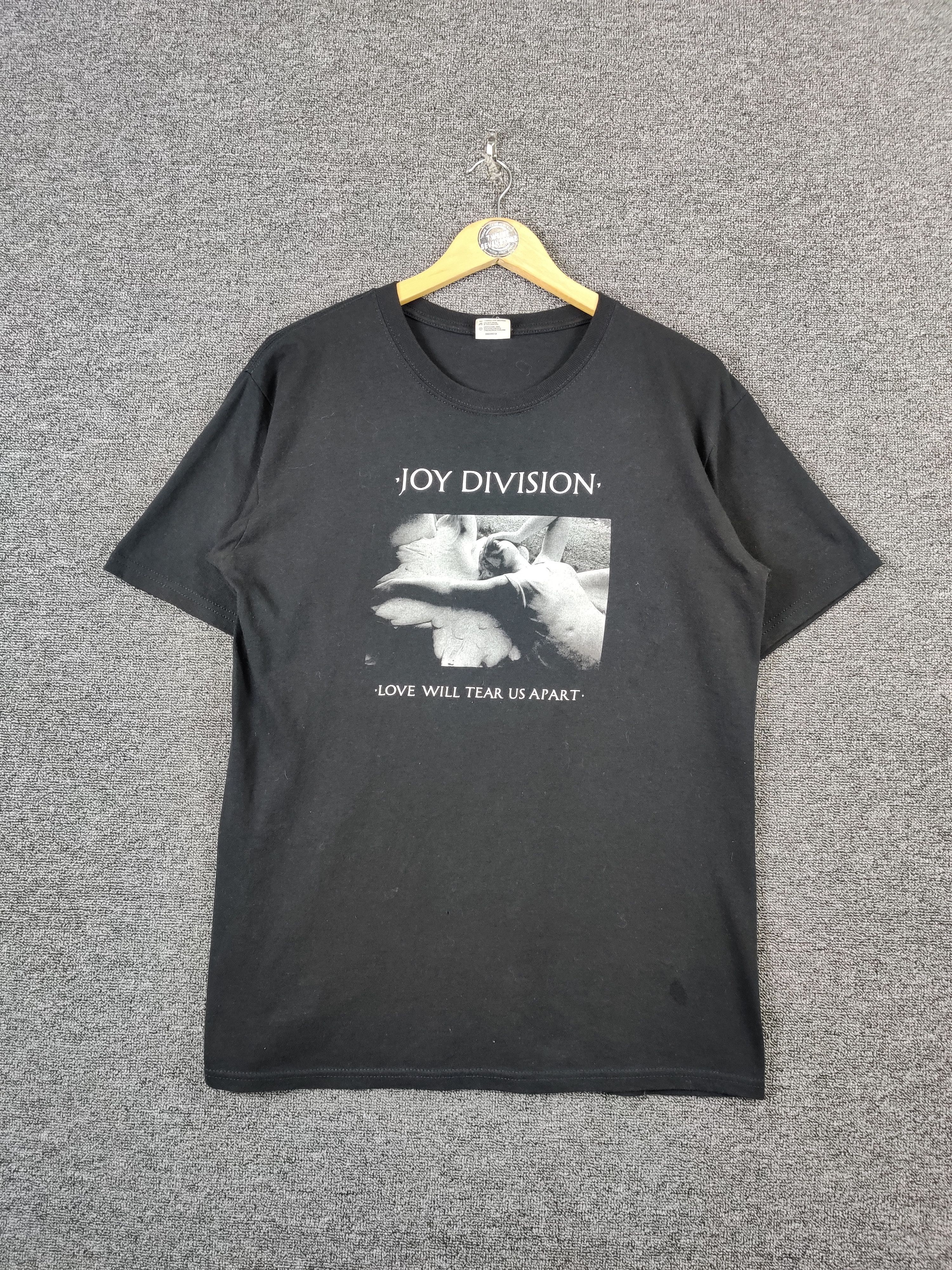 Band Tees Vintage Joy Division Love Will Tear Us Apart Tees Tshirts Size US L / EU 52-54 / 3 - 1 Thumbnail