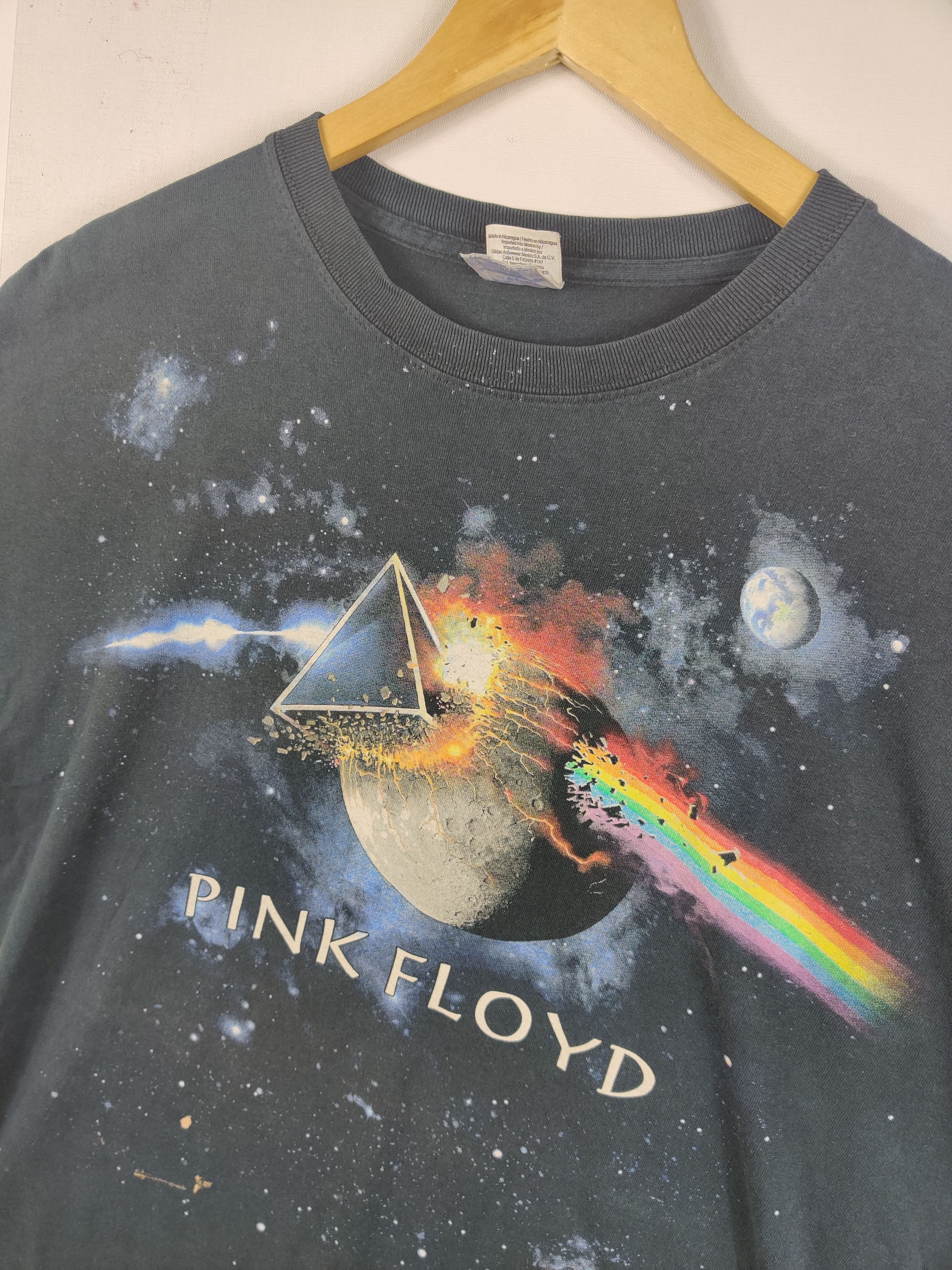 Band Tees Vintage Pink Floyd Dark Side Of The Moon Band Tee Tshirt Size US XL / EU 56 / 4 - 8 Thumbnail