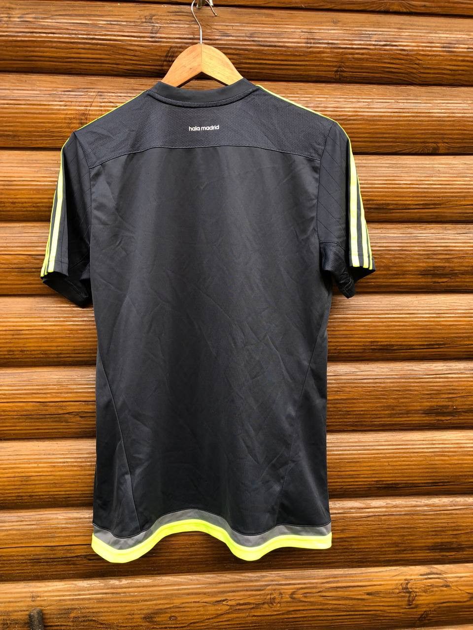Adidas Real Madrid Home Soccer Jersey Size US M / EU 48-50 / 2 - 2 Thumbnail