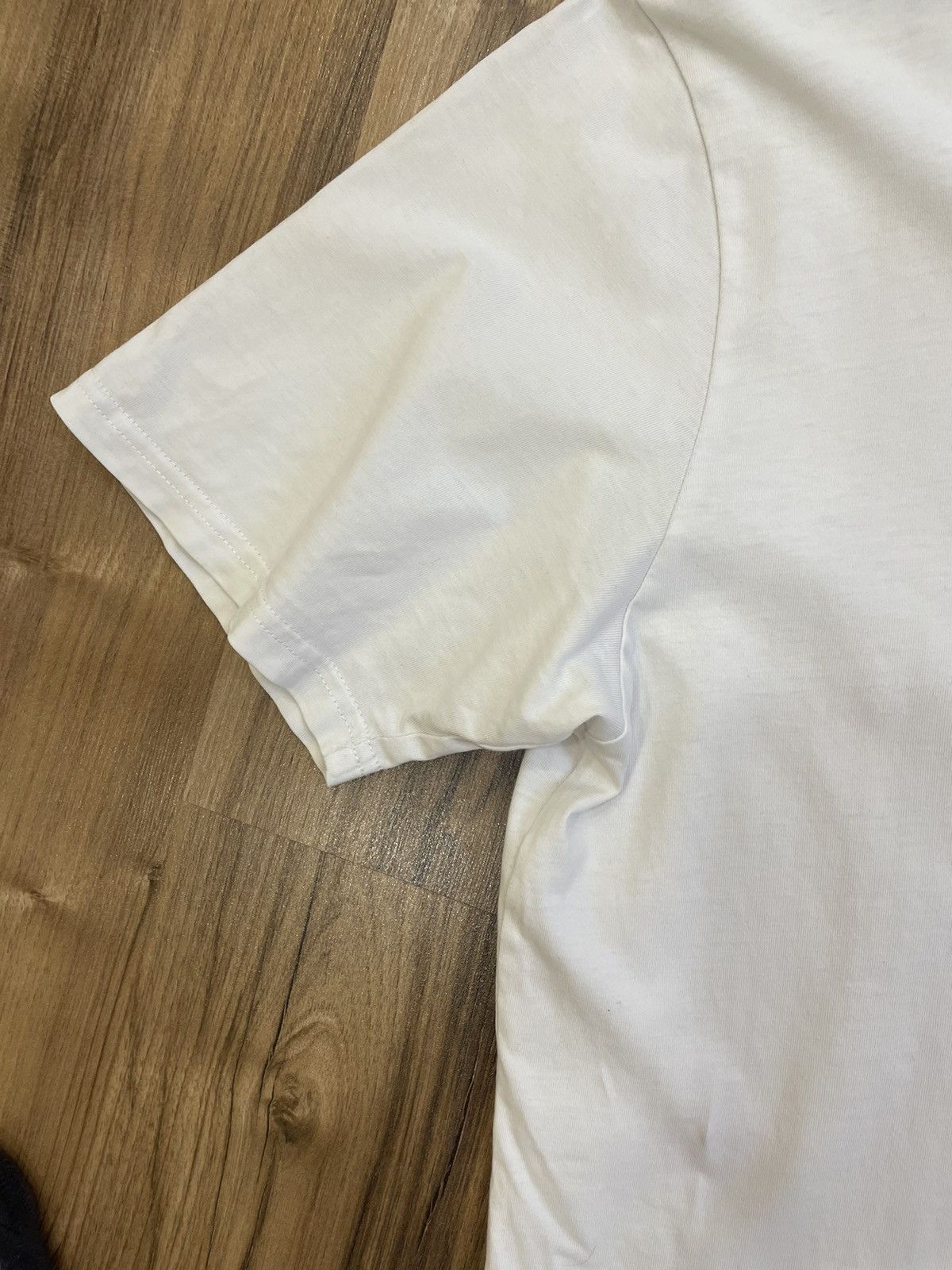 Carhartt Luxury Carhartt T-shirts Vintage Big Logo Carhartt Work In Size US L / EU 52-54 / 3 - 6 Thumbnail