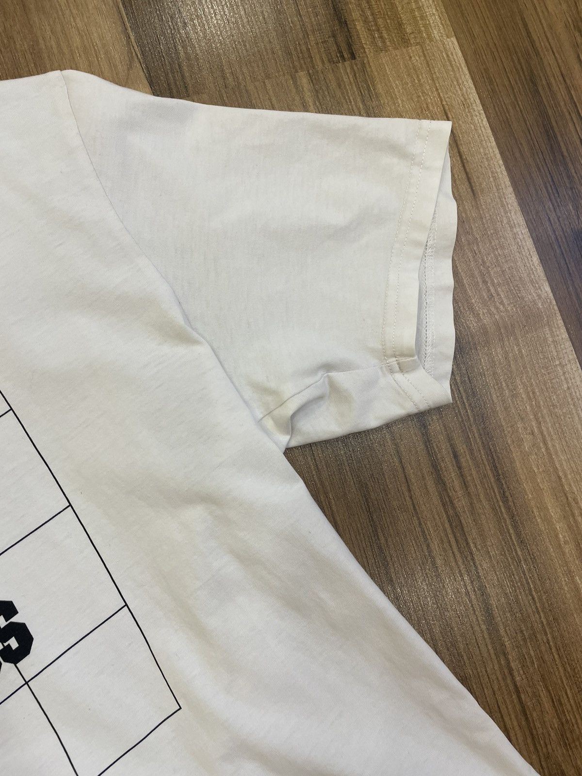 Carhartt Luxury Carhartt T-shirts Vintage Big Logo Carhartt Work In Size US L / EU 52-54 / 3 - 8 Thumbnail