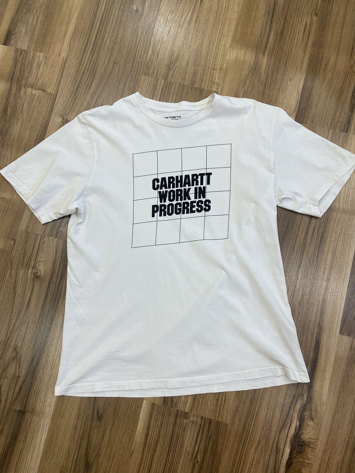Carhartt Luxury Carhartt T-shirts Vintage Big Logo Carhartt Work In Size US L / EU 52-54 / 3 - 3 Thumbnail