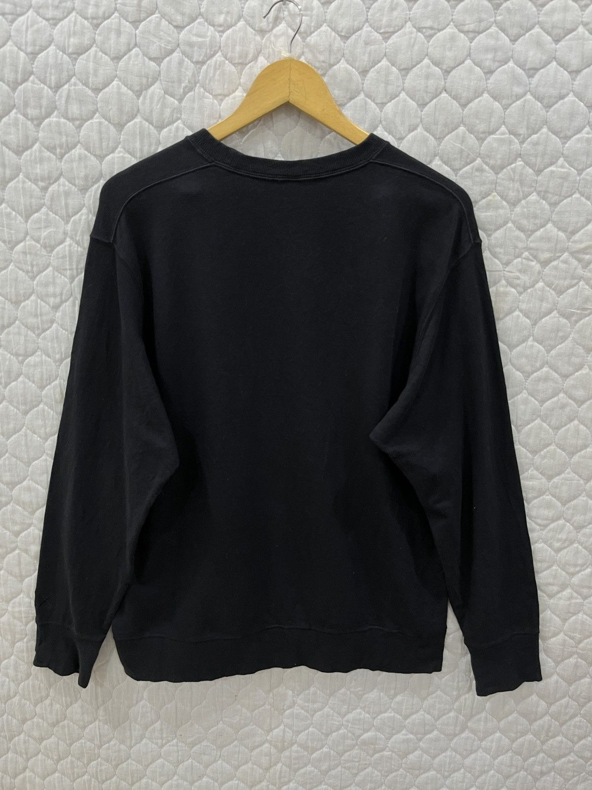 Kaws × Uniqlo (Pppp). KAWS X UT X SESAME STREET SWEATSHIRT Size US M / EU 48-50 / 2 - 8 Thumbnail