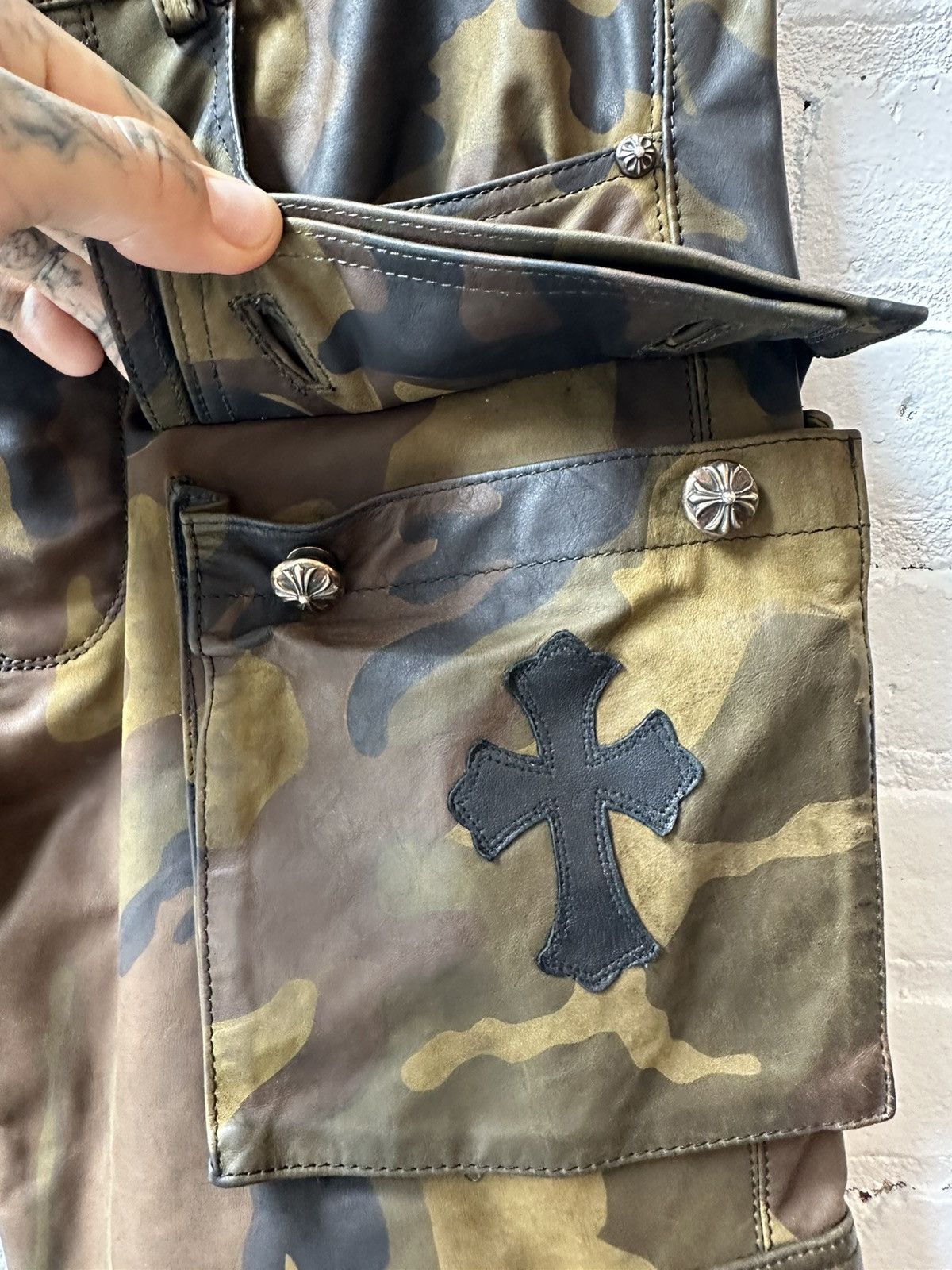 Chrome Hearts Chrome Hearts KRISTIAN STARK Personal LEATHER CROSS JEANS Size US 33 - 6 Thumbnail