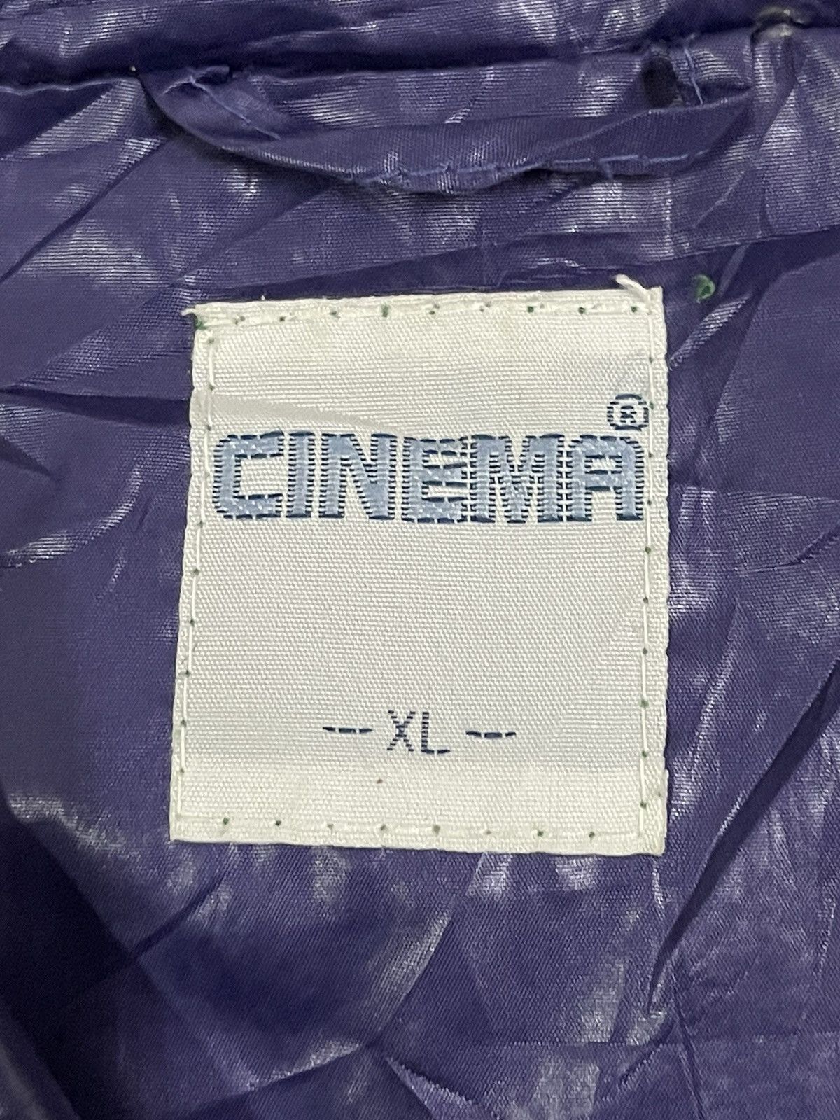 Japanese Brand Vintage Japanese Cinema Kanye Style Puffer Jacket Size US L / EU 52-54 / 3 - 9 Thumbnail