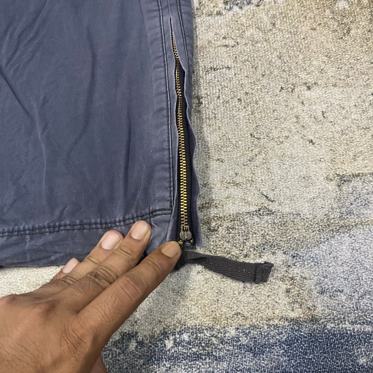 If Six Was Nine × Japanese Brand × Vintage Vintage OG Japanese Uniqlo Big Pocket Distressed Cargo Pant Size US 38 / EU 54 - 5 Thumbnail
