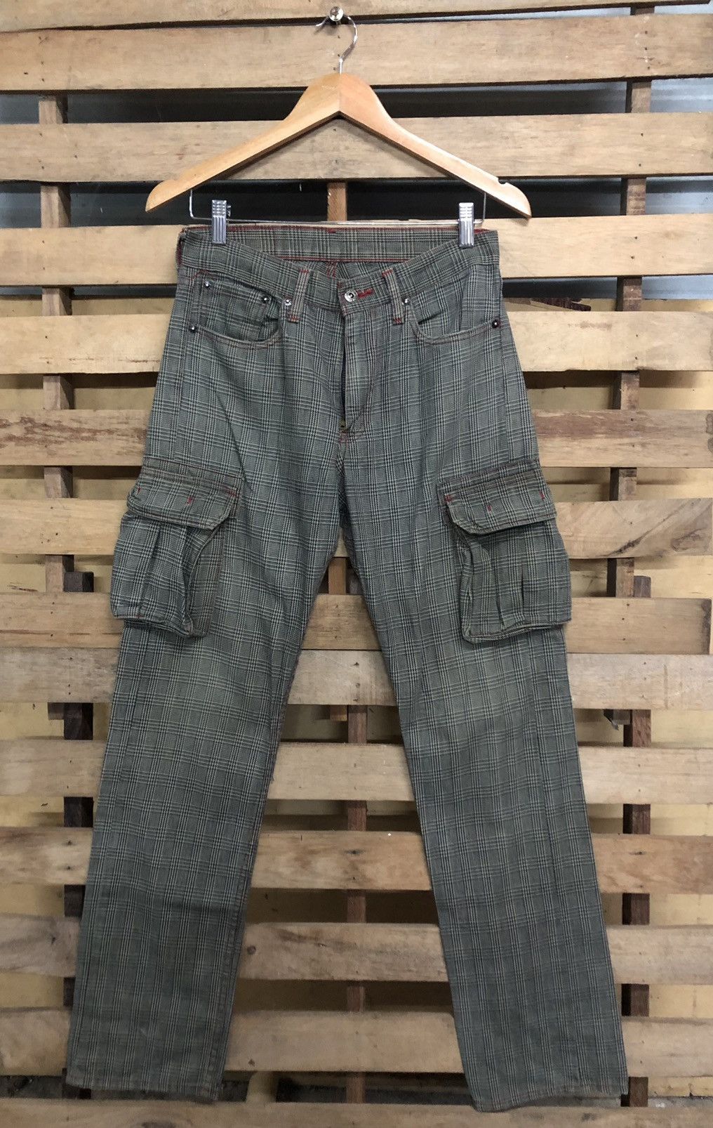 image of Levis x Levis Made Crafted Vintage Levi’S 505 Tartan Cargo Denim Jeans in Dark Grey, Men's (Size 28