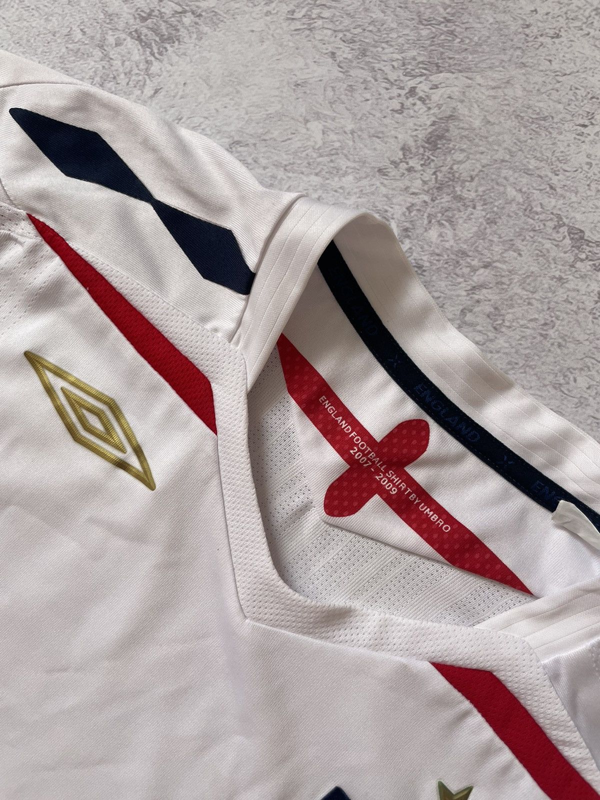 Umbro Vintage Umbro England 2007/2009 jersey Size US L / EU 52-54 / 3 - 6 Thumbnail