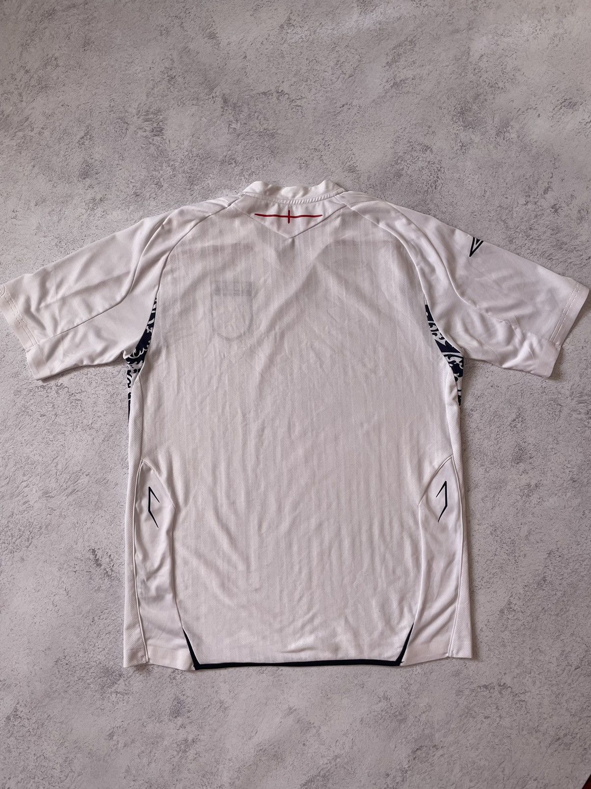 Umbro Vintage Umbro England 2007/2009 jersey Size US L / EU 52-54 / 3 - 4 Thumbnail