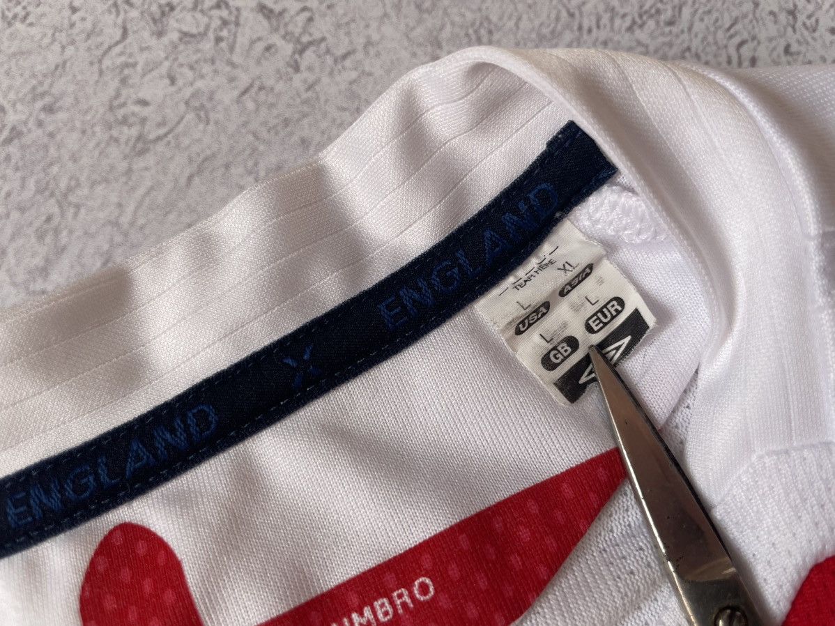 Umbro Vintage Umbro England 2007/2009 jersey Size US L / EU 52-54 / 3 - 7 Thumbnail