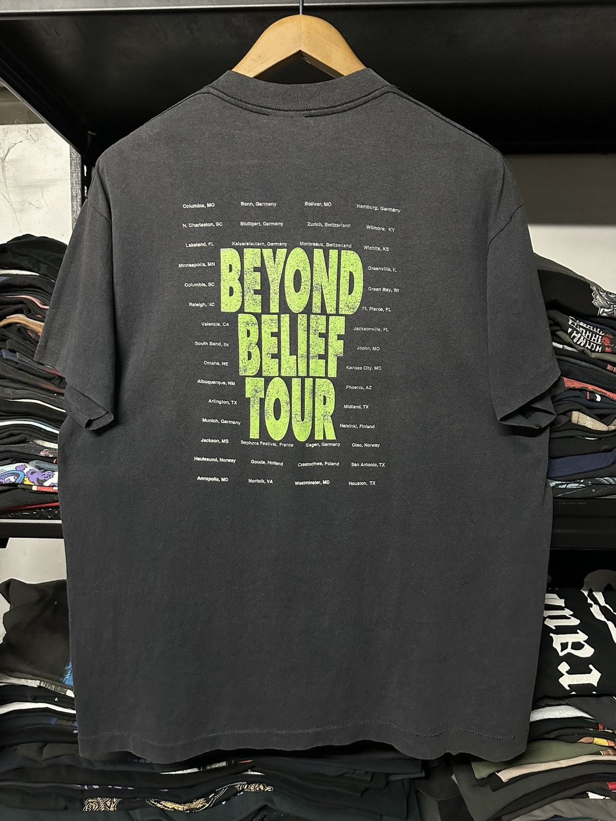 Band Tees × Vintage Vintage 90s Petra Band Beyond Belief Tour Faded Tee Size US XL / EU 56 / 4 - 2 Thumbnail