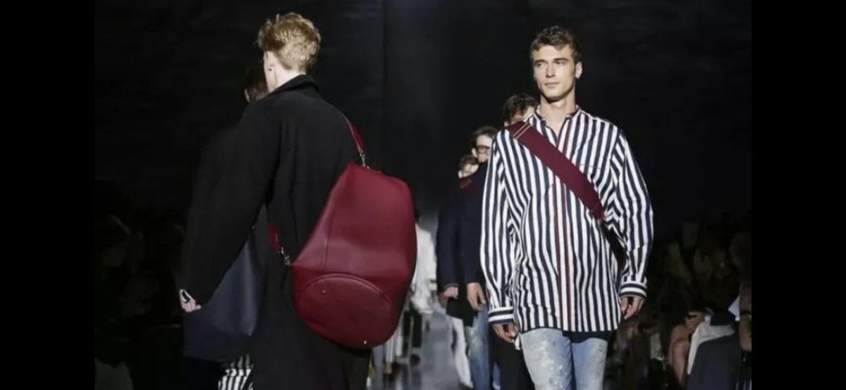 image of Gucci Military Duffle/nautical/sailor Sling-Bag in Black, Men's
