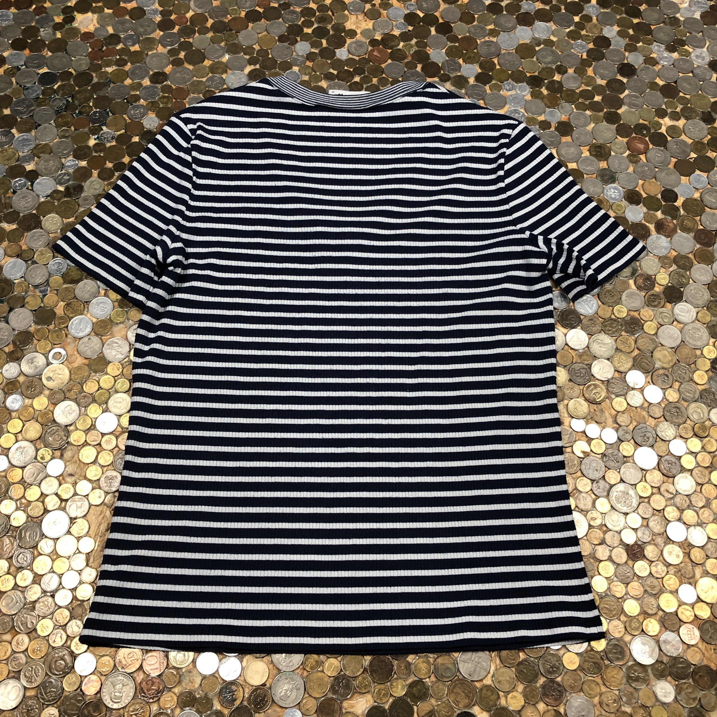 Lacoste Lacoste V neck Strip Tee T-shirt Size US XS / EU 42 / 0 - 4 Thumbnail