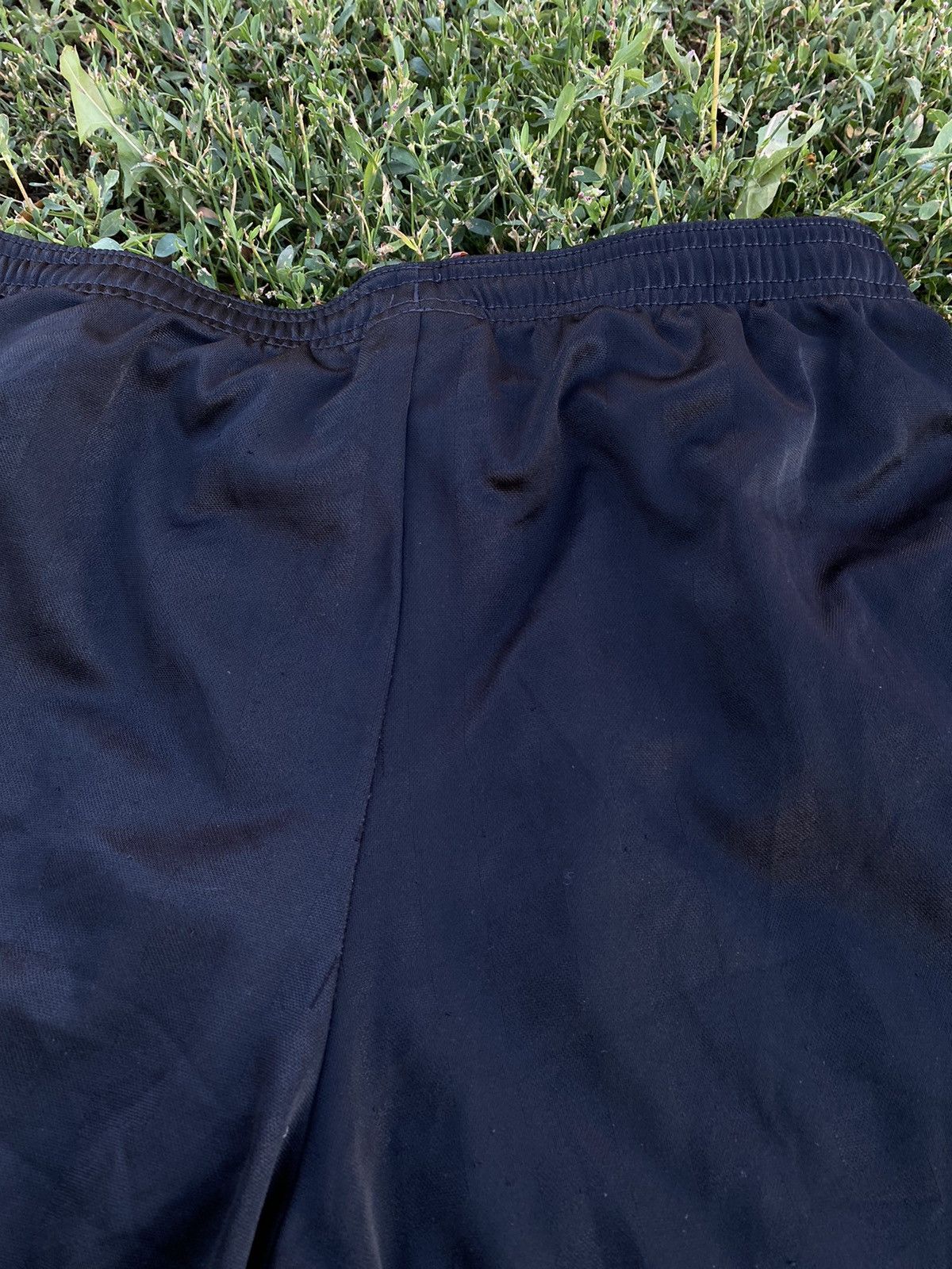 Nike Vintage Nike shorts streetwear swoosh casual y2k size S Size US 30 / EU 46 - 4 Thumbnail