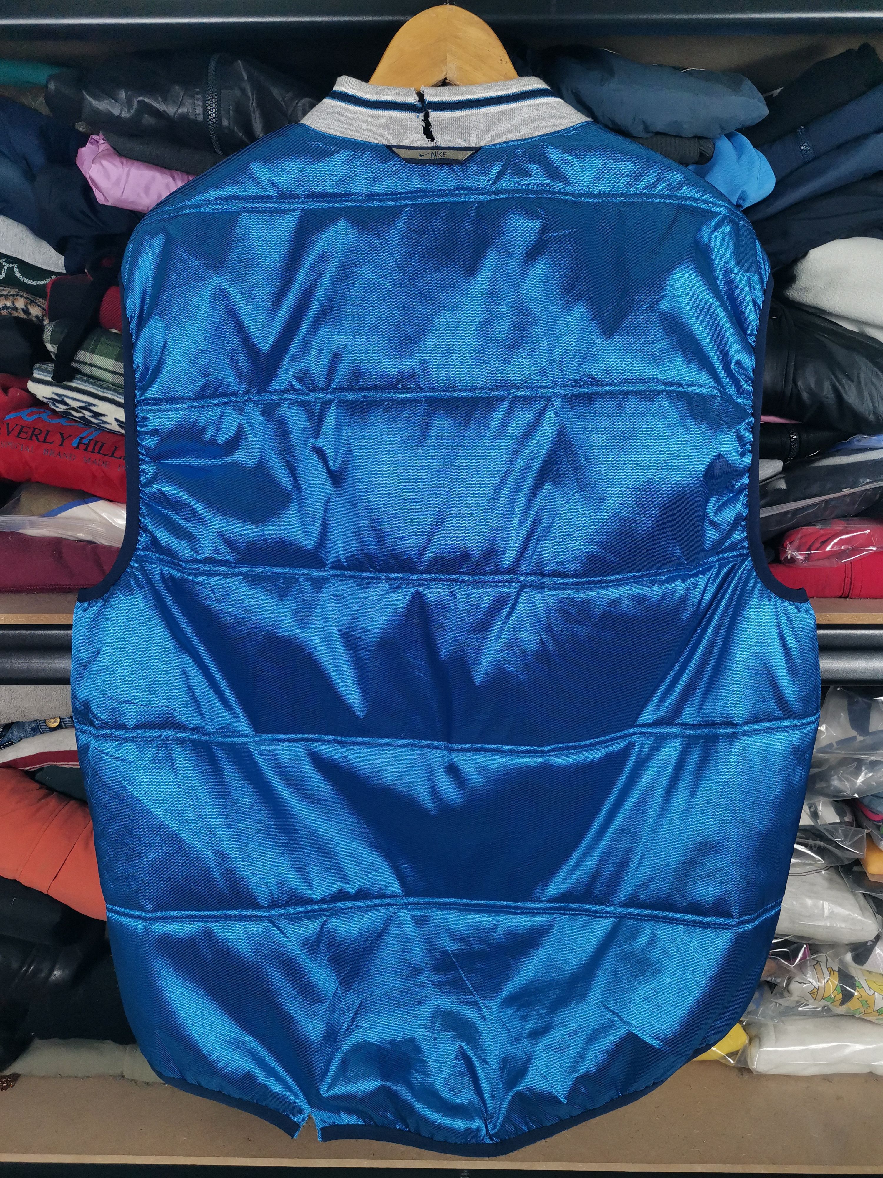 Nike Trashed Vintage 90s Nike Puffer Vest Distressed Size US XL / EU 56 / 4 - 4 Thumbnail