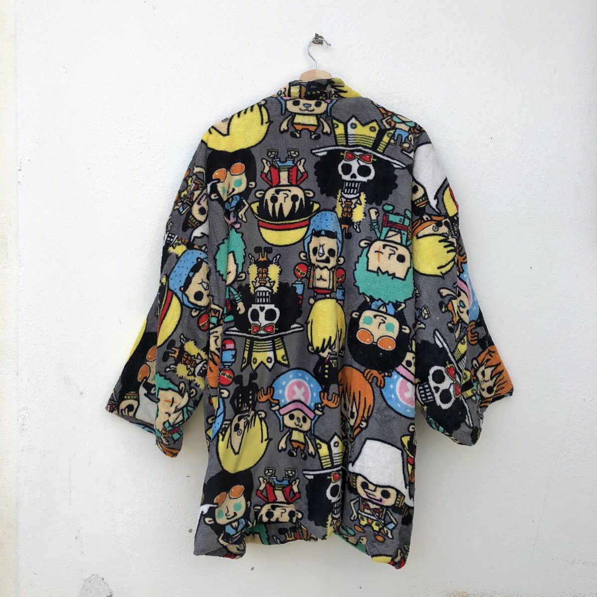 Cartoon Network FULLPRINT ONE PIECE KIMONO JAPAN FLEECE Size US L / EU 52-54 / 3 - 8 Thumbnail