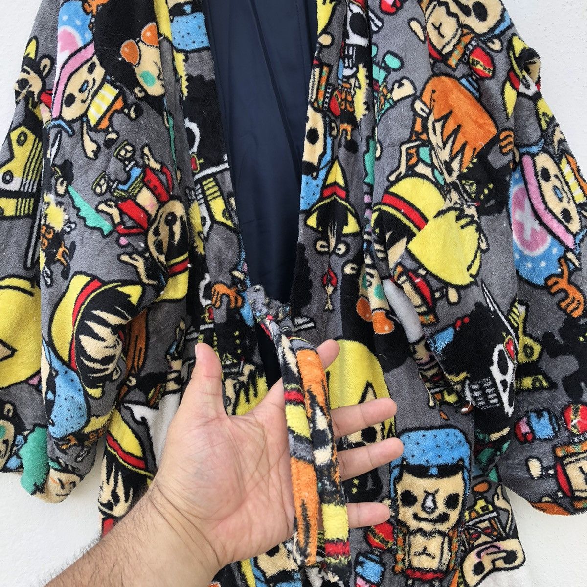 Cartoon Network FULLPRINT ONE PIECE KIMONO JAPAN FLEECE Size US L / EU 52-54 / 3 - 4 Thumbnail